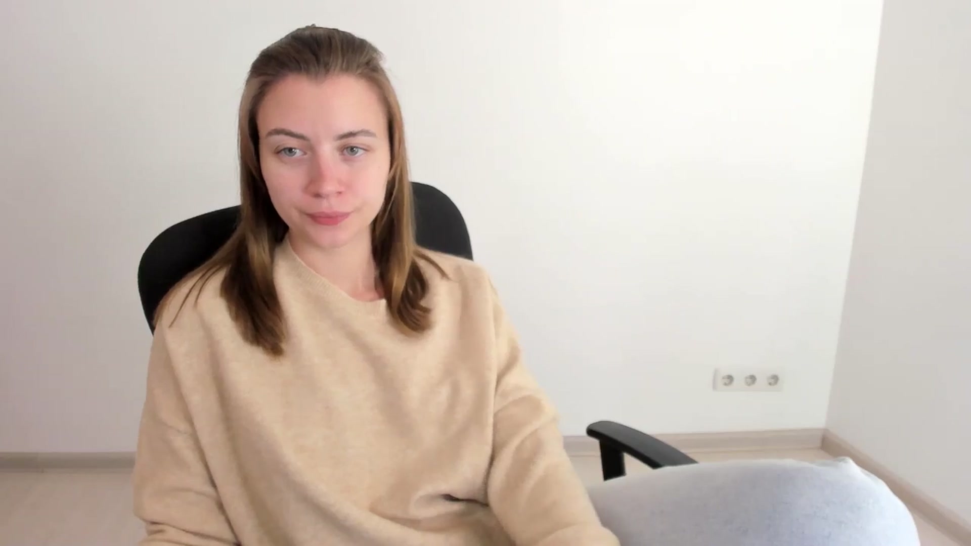 Gallery image thumbnail from Sulfate0's myfreecams stream on, 11/02/2024, 10:30 image 7 of 20