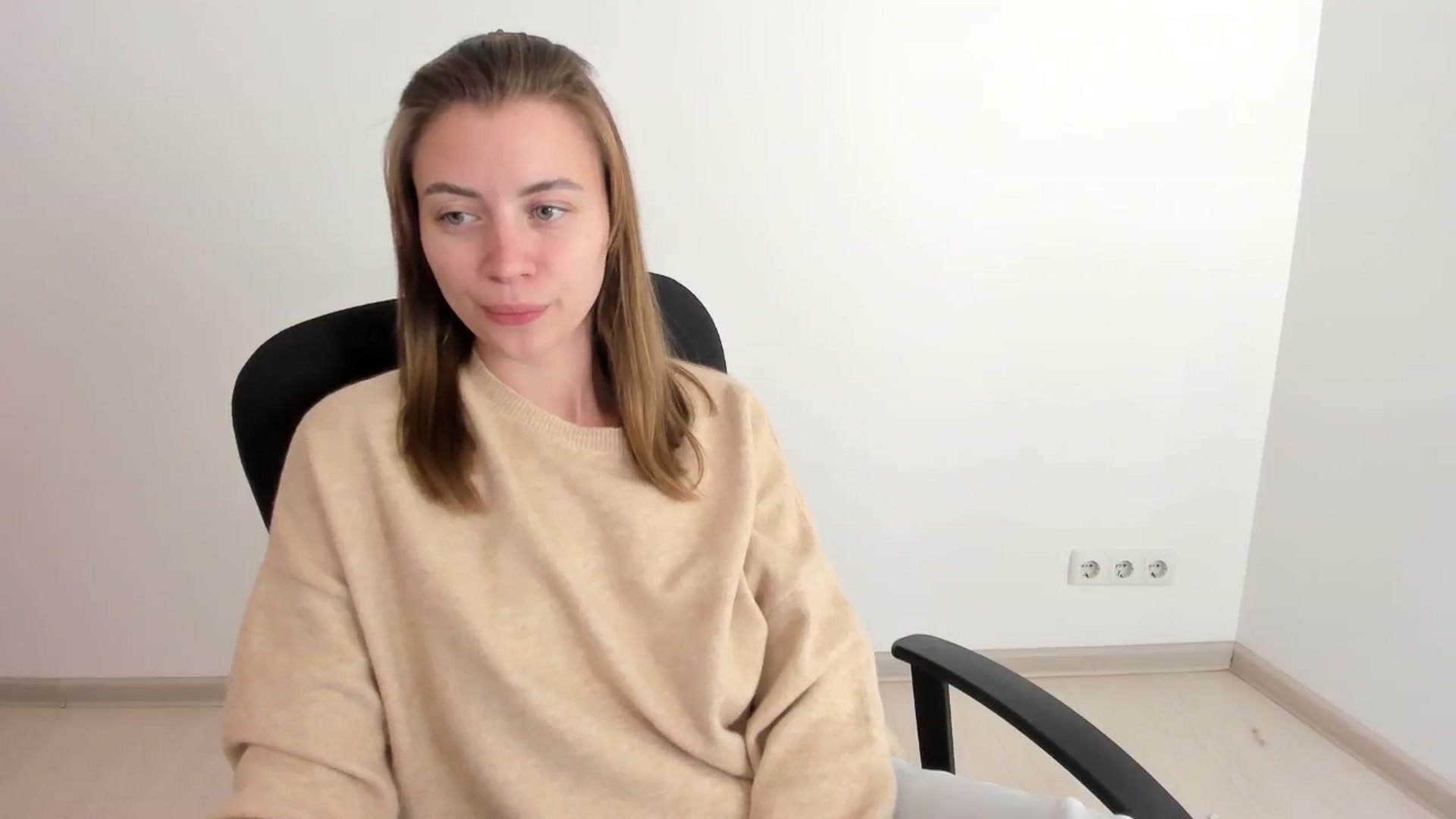 Gallery image thumbnail from Sulfate0's myfreecams stream on, 11/02/2024, 10:30 image 2 of 20
