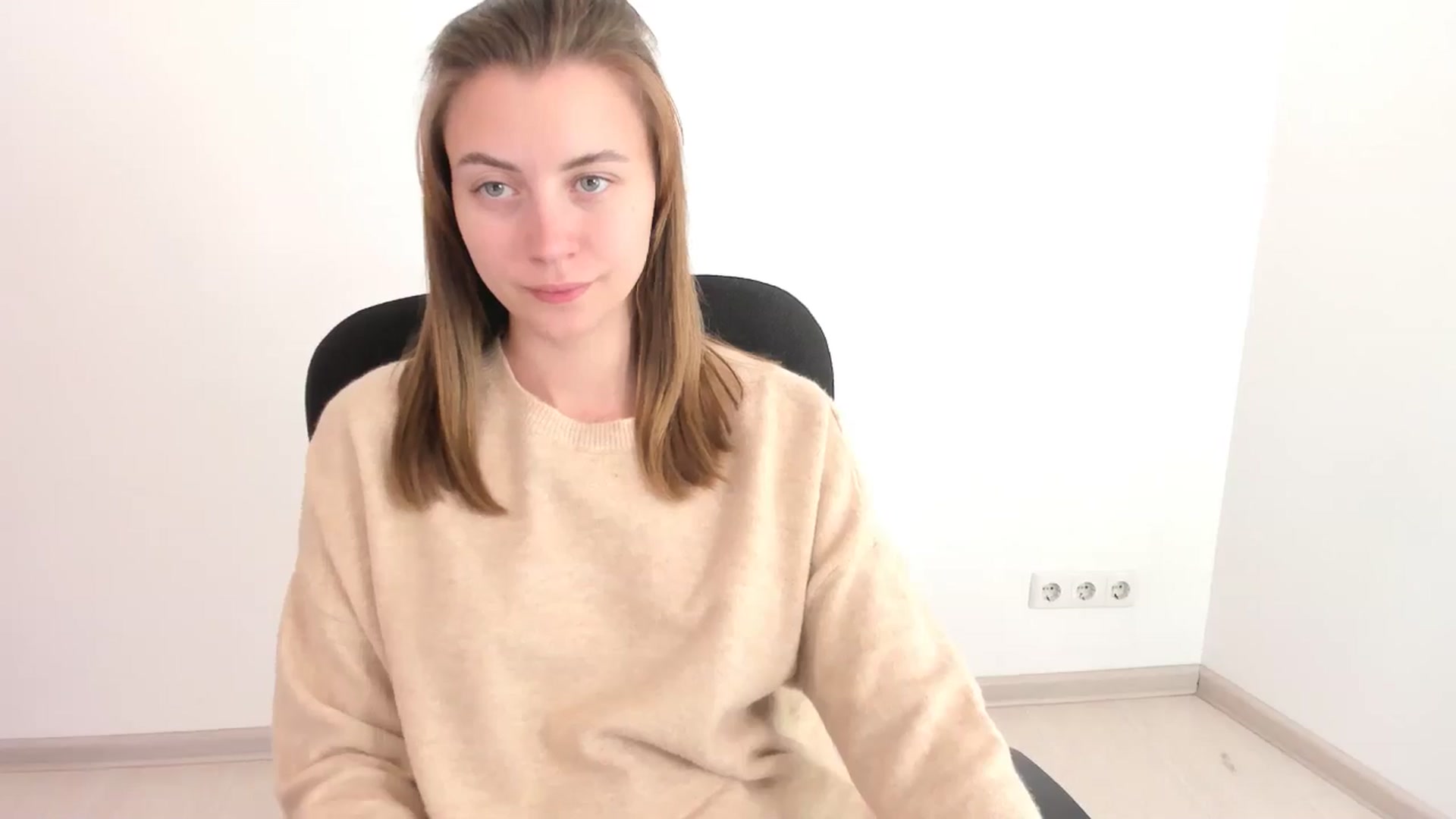 Gallery image thumbnail from Sulfate0's myfreecams stream on, 11/02/2024, 11:31 image 9 of 20