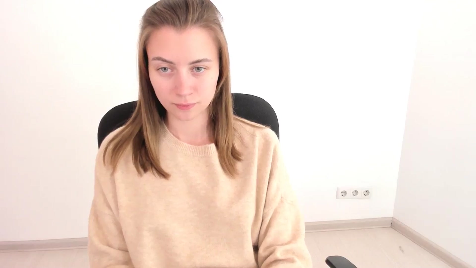 Gallery image thumbnail from Sulfate0's myfreecams stream on, 11/02/2024, 11:31 image 6 of 20