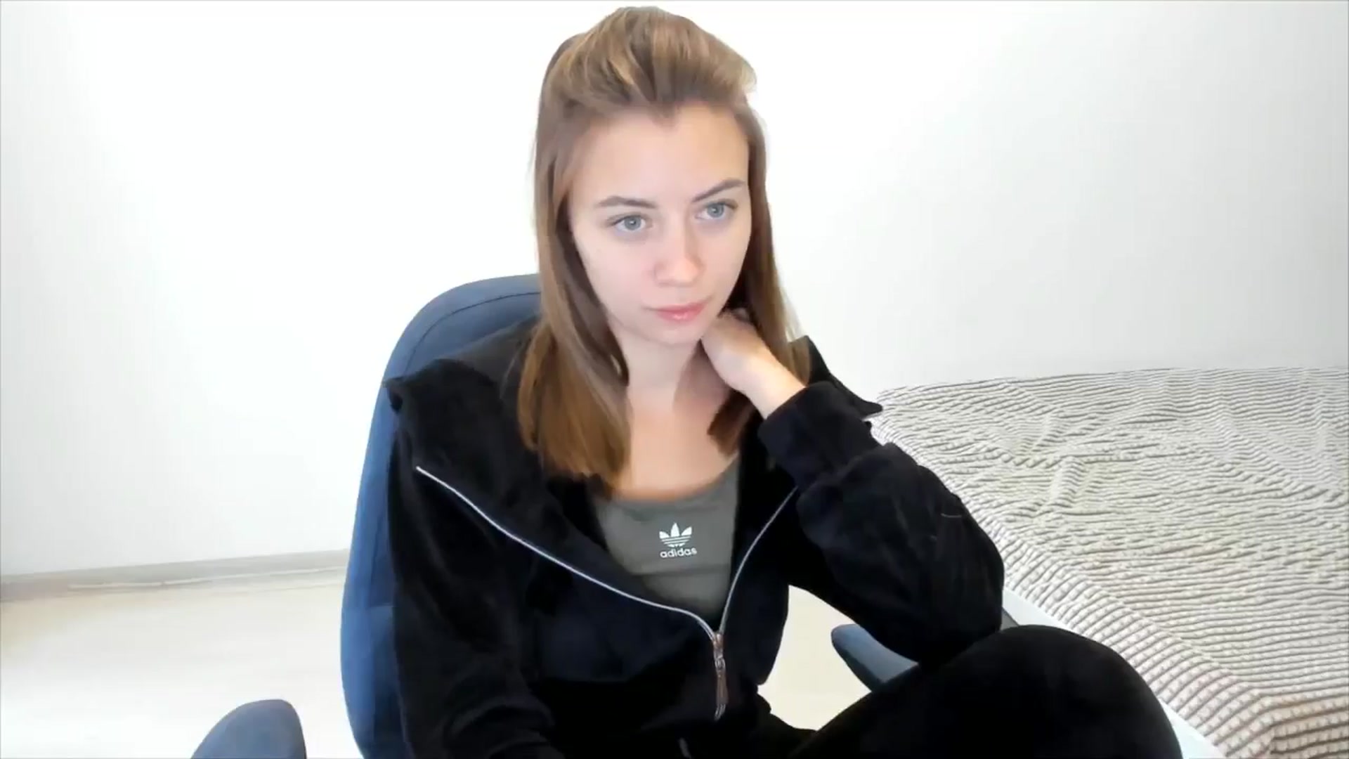 Gallery image thumbnail from Sulfate0's myfreecams stream on, 11/06/2024, 08:26 image 4 of 20