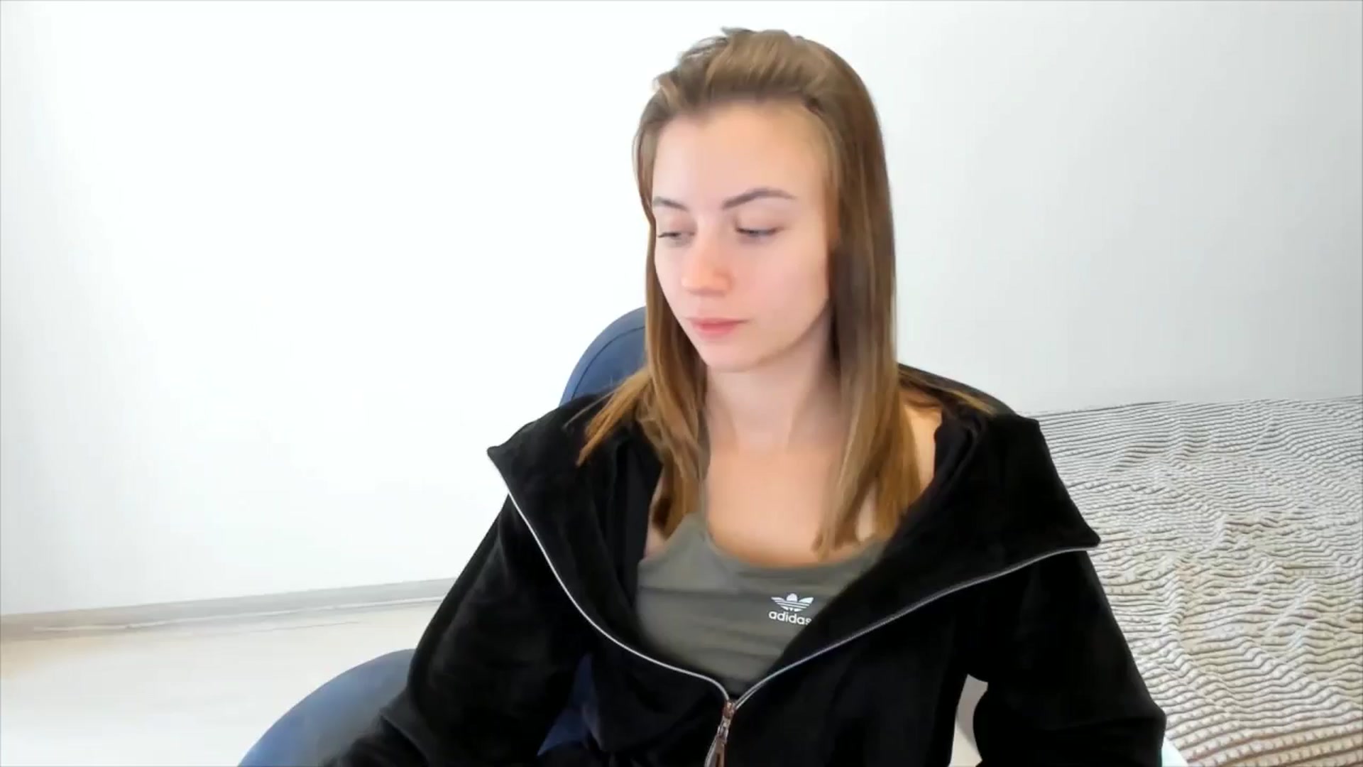 Gallery image thumbnail from Sulfate0's myfreecams stream on, 11/06/2024, 11:17 image 12 of 20