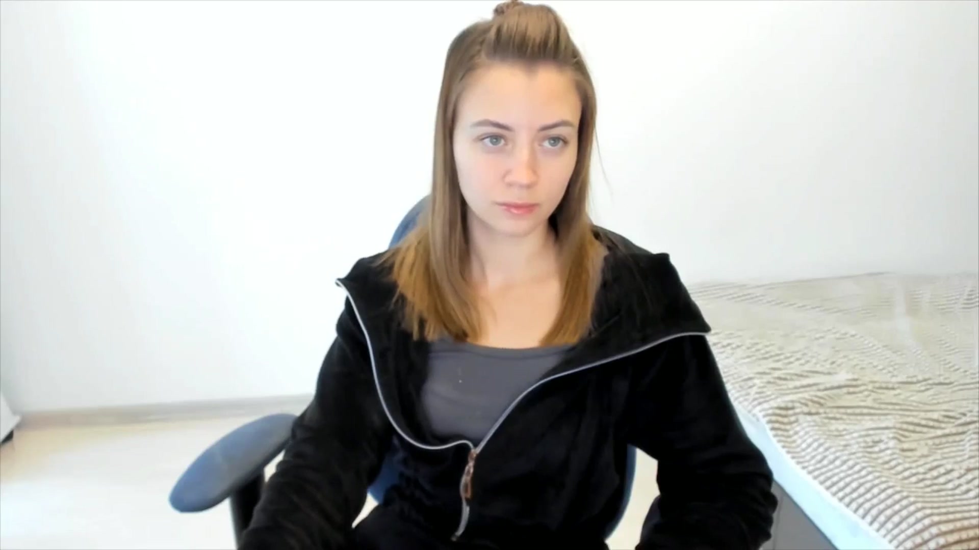 Gallery image thumbnail from Sulfate0's myfreecams stream on, 11/07/2024, 08:57 image 15 of 20