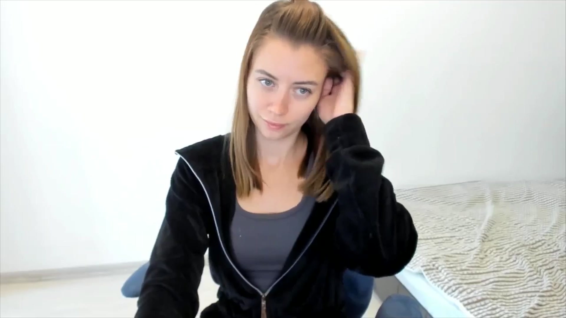 Gallery image thumbnail from Sulfate0's myfreecams stream on, 11/07/2024, 10:04 image 18 of 20