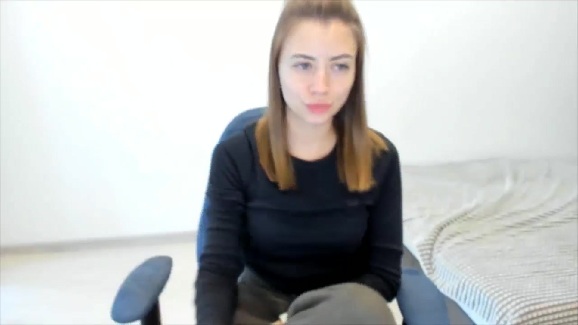 Gallery image thumbnail from Sulfate0's myfreecams stream on, 11/08/2024, 08:03 image 3 of 20