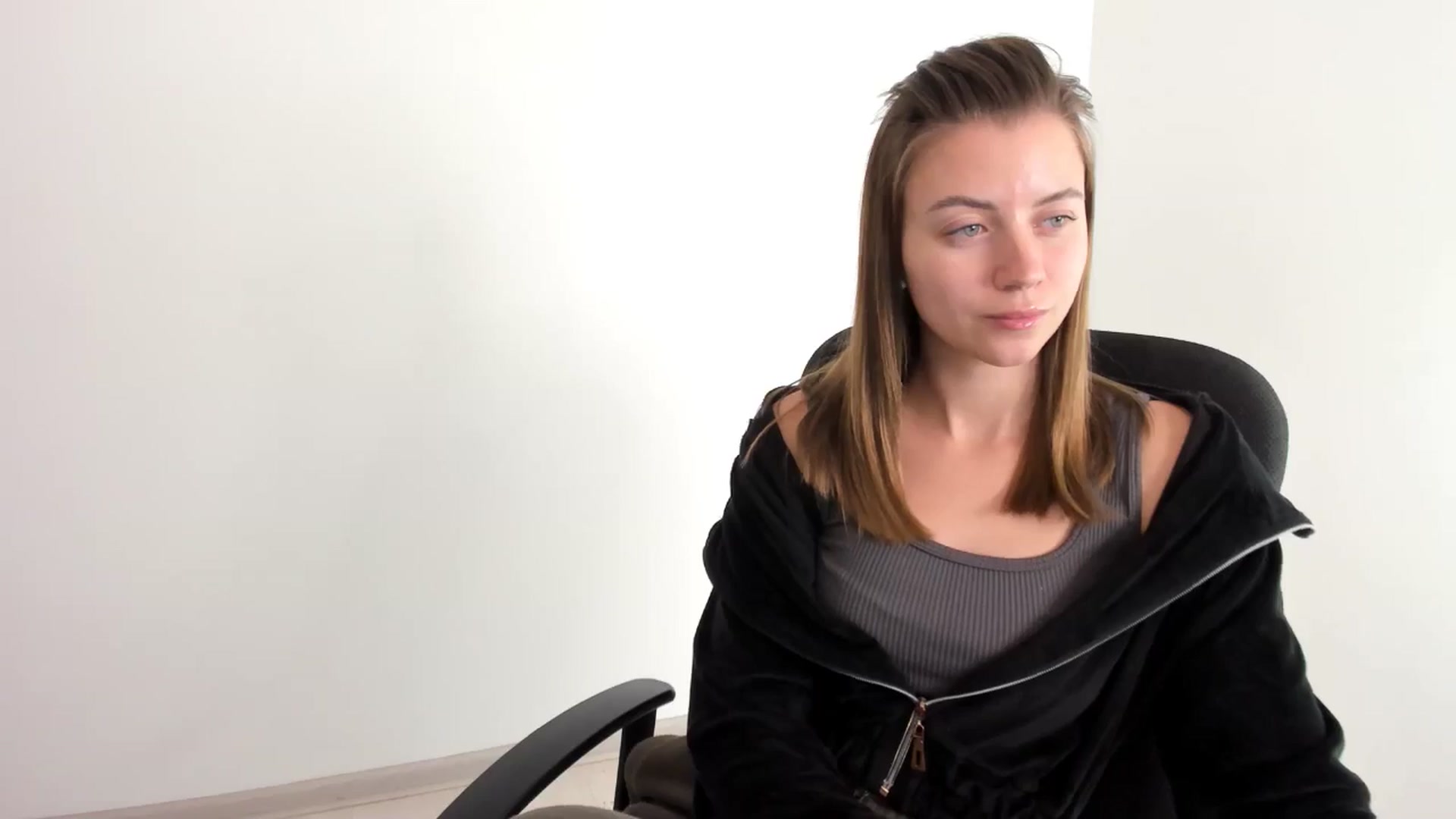 Gallery image thumbnail from Sulfate0's myfreecams stream on, 11/09/2024, 12:06 image 10 of 20