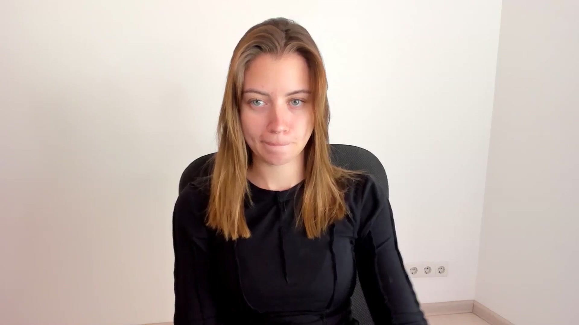 Gallery image thumbnail from Sulfate0's myfreecams stream on, 11/12/2024, 09:23 image 15 of 20