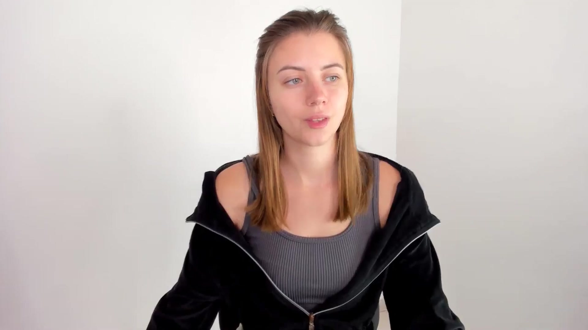 Gallery image thumbnail from Sulfate0's myfreecams stream on, 11/17/2024, 10:38 image 5 of 20