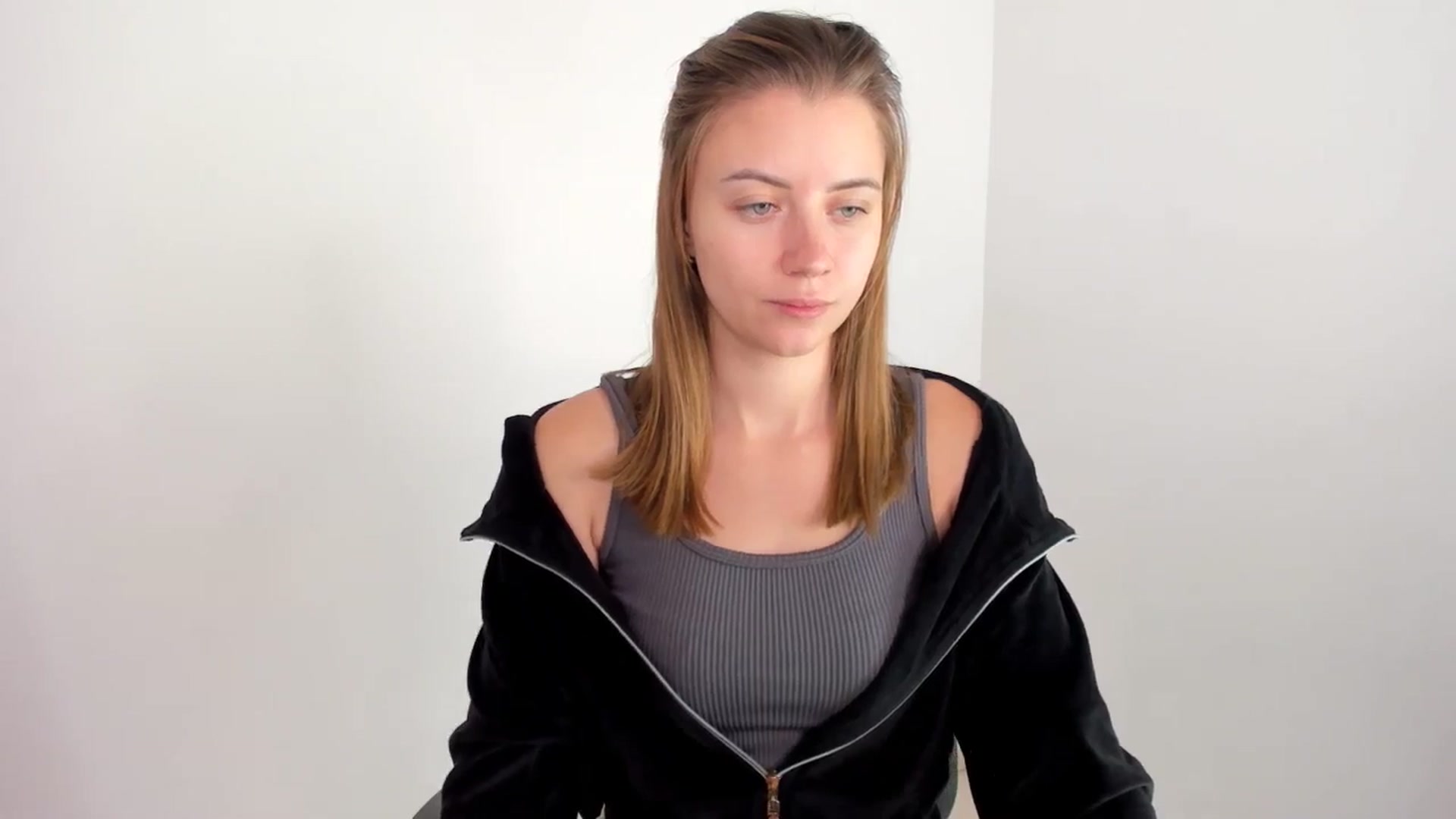 Gallery image thumbnail from Sulfate0's myfreecams stream on, 11/17/2024, 10:38 image 4 of 20