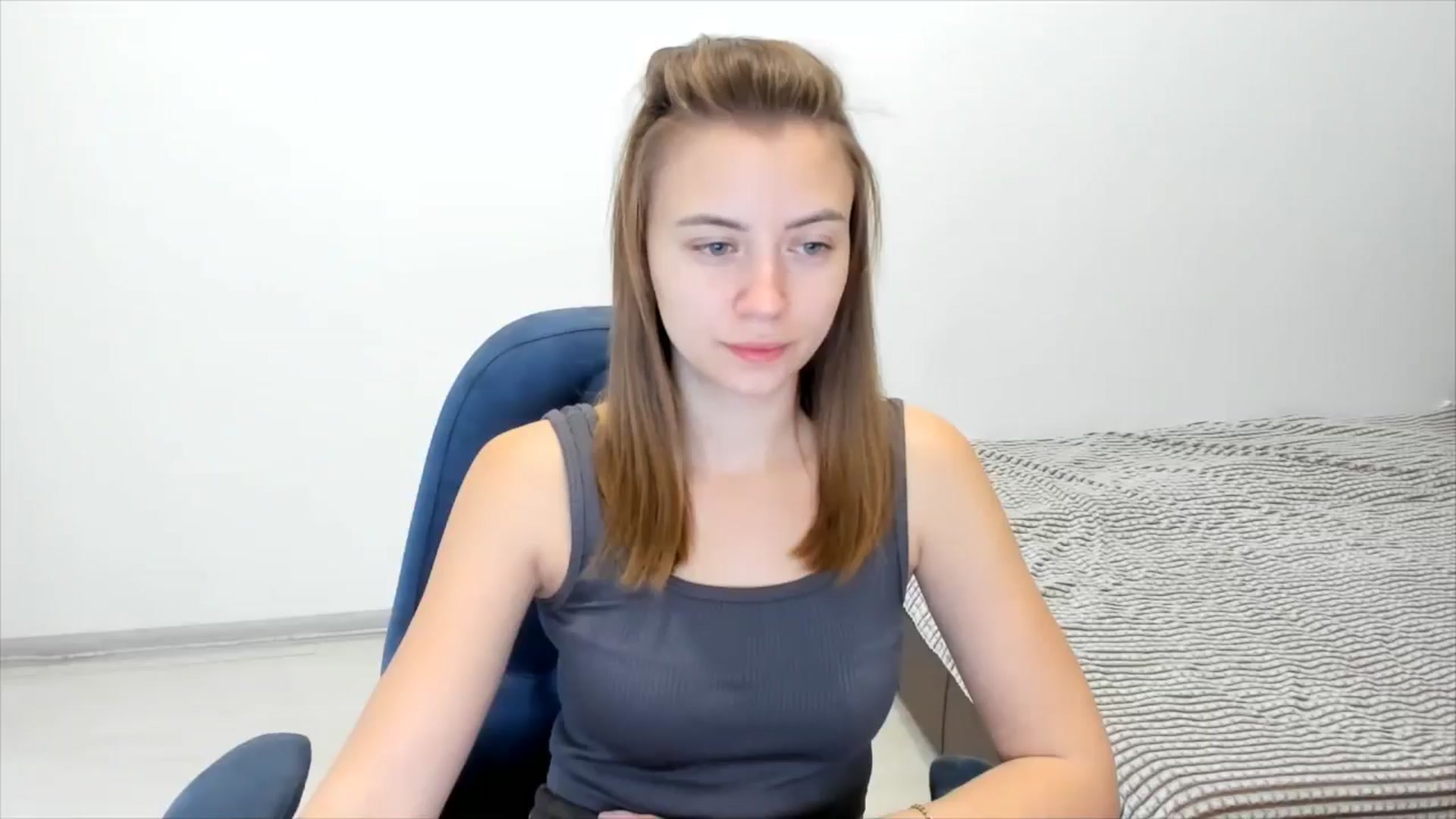Gallery image thumbnail from Sulfate0's myfreecams stream on, 11/20/2024, 07:38 image 5 of 20