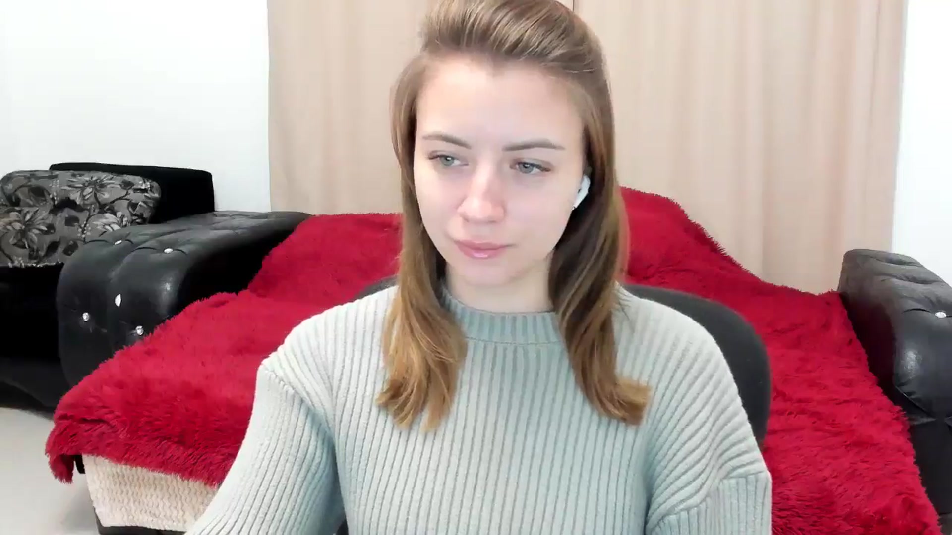 Gallery image thumbnail from Sulfate0's myfreecams stream on, 11/21/2024, 08:02 image 3 of 20