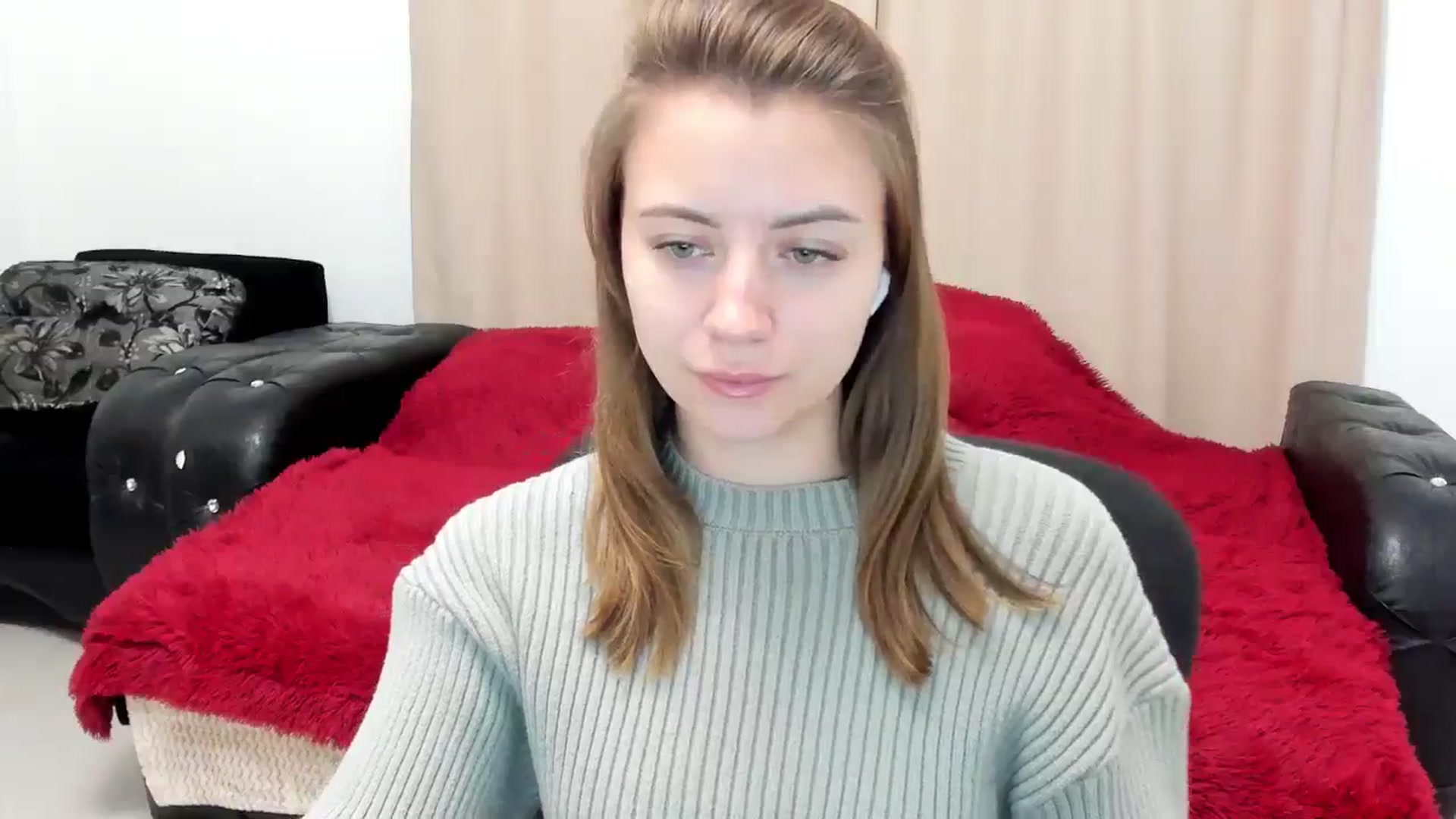 Gallery image thumbnail from Sulfate0's myfreecams stream on, 11/21/2024, 08:02 image 2 of 20