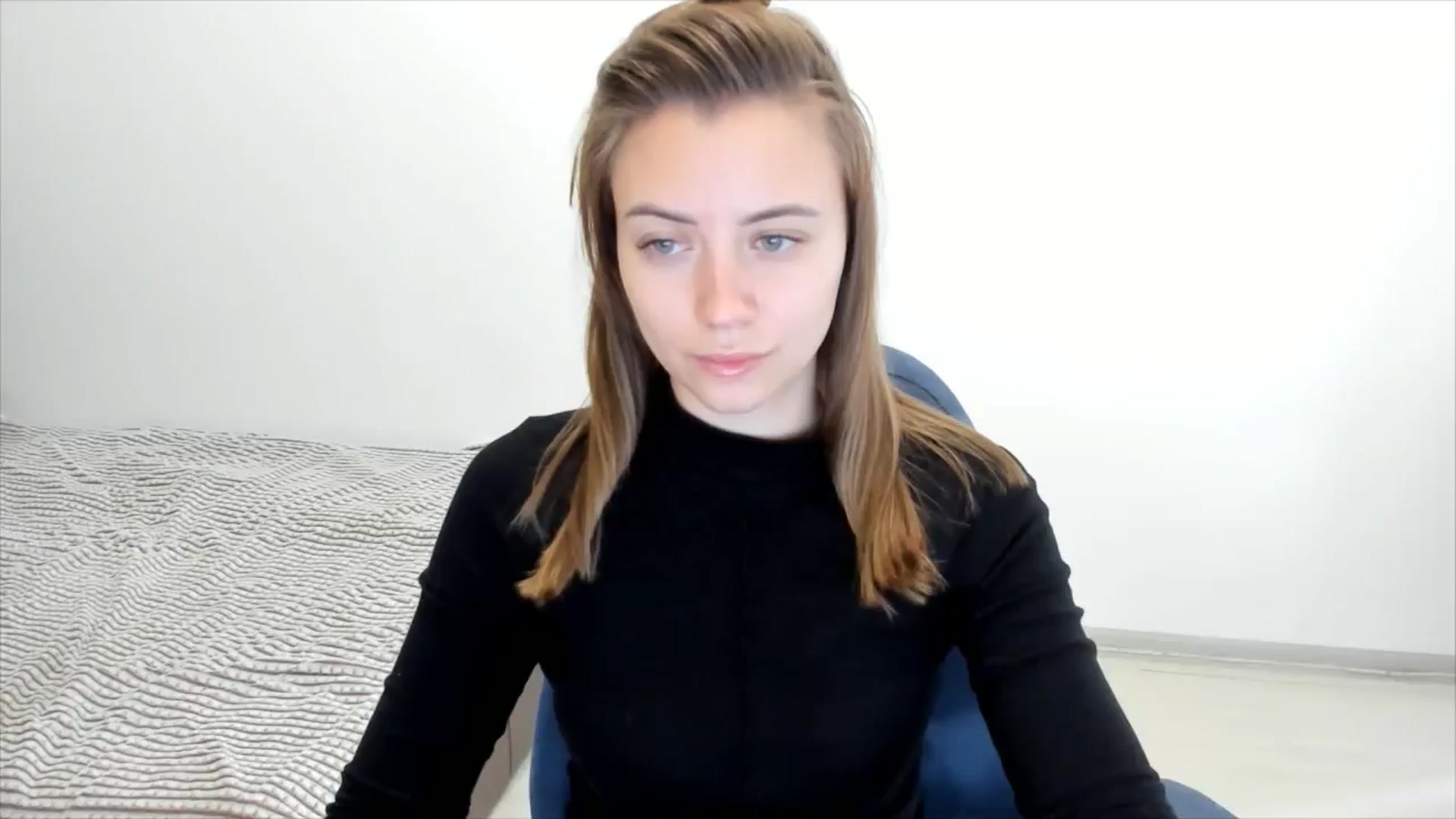 Gallery image thumbnail from Sulfate0's myfreecams stream on, 11/22/2024, 09:13 image 2 of 20