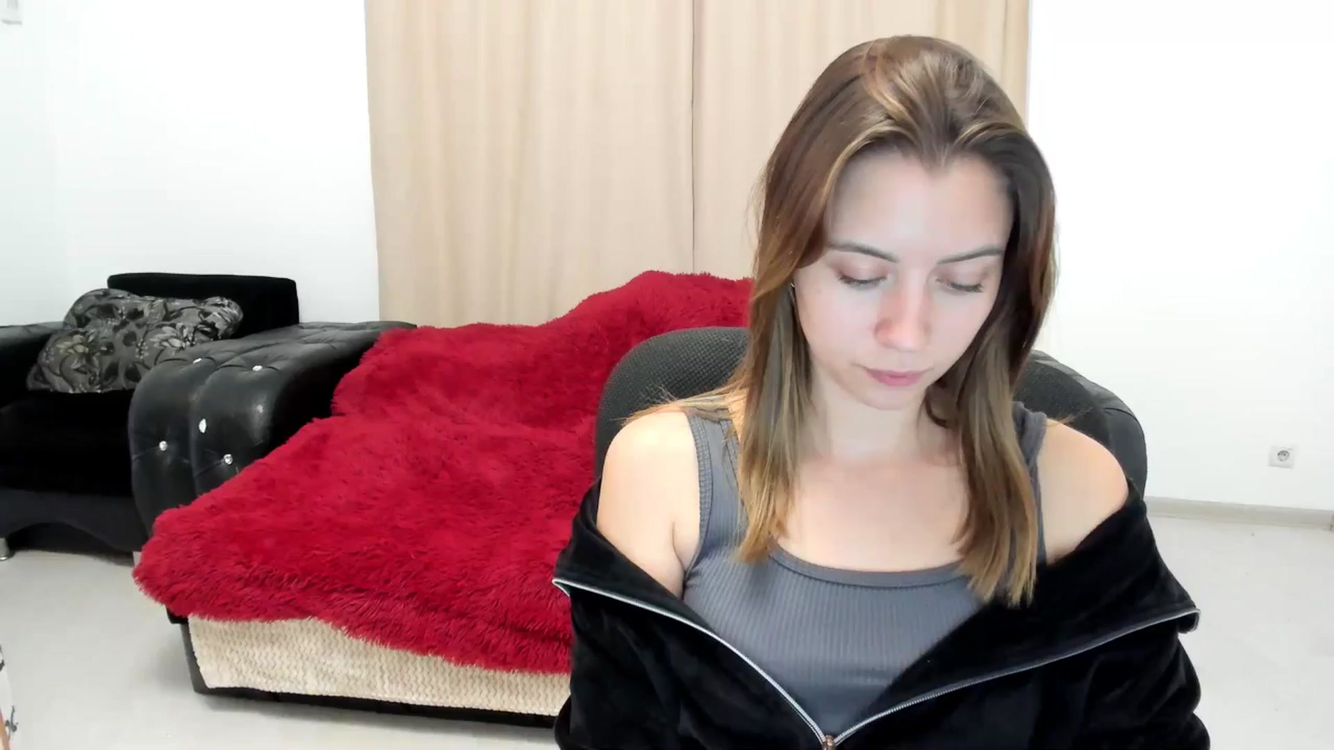 Gallery image thumbnail from Sulfate0's myfreecams stream on, 11/23/2024, 12:43 image 1 of 20
