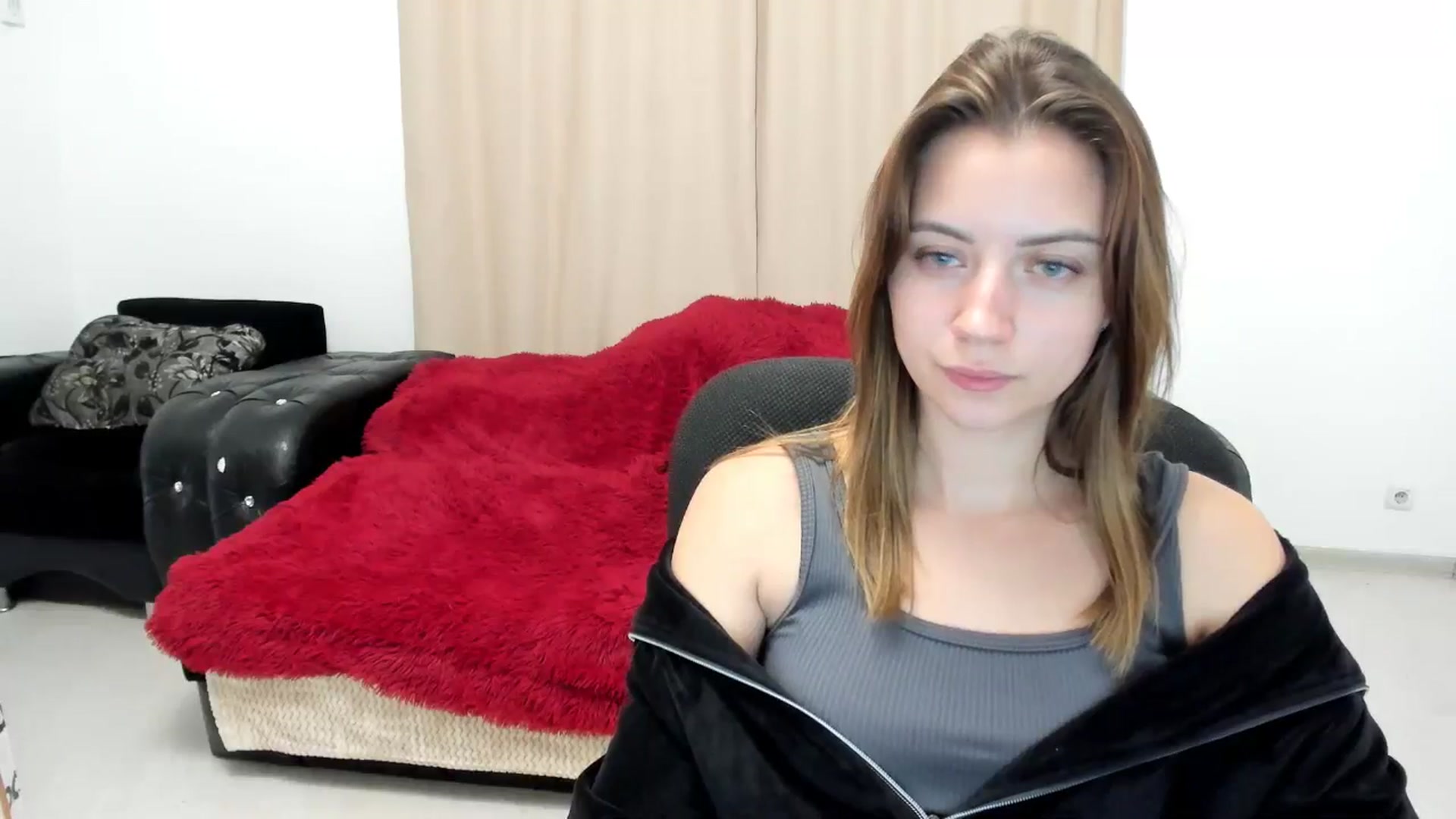 Gallery image thumbnail from Sulfate0's myfreecams stream on, 11/23/2024, 12:43 image 4 of 20