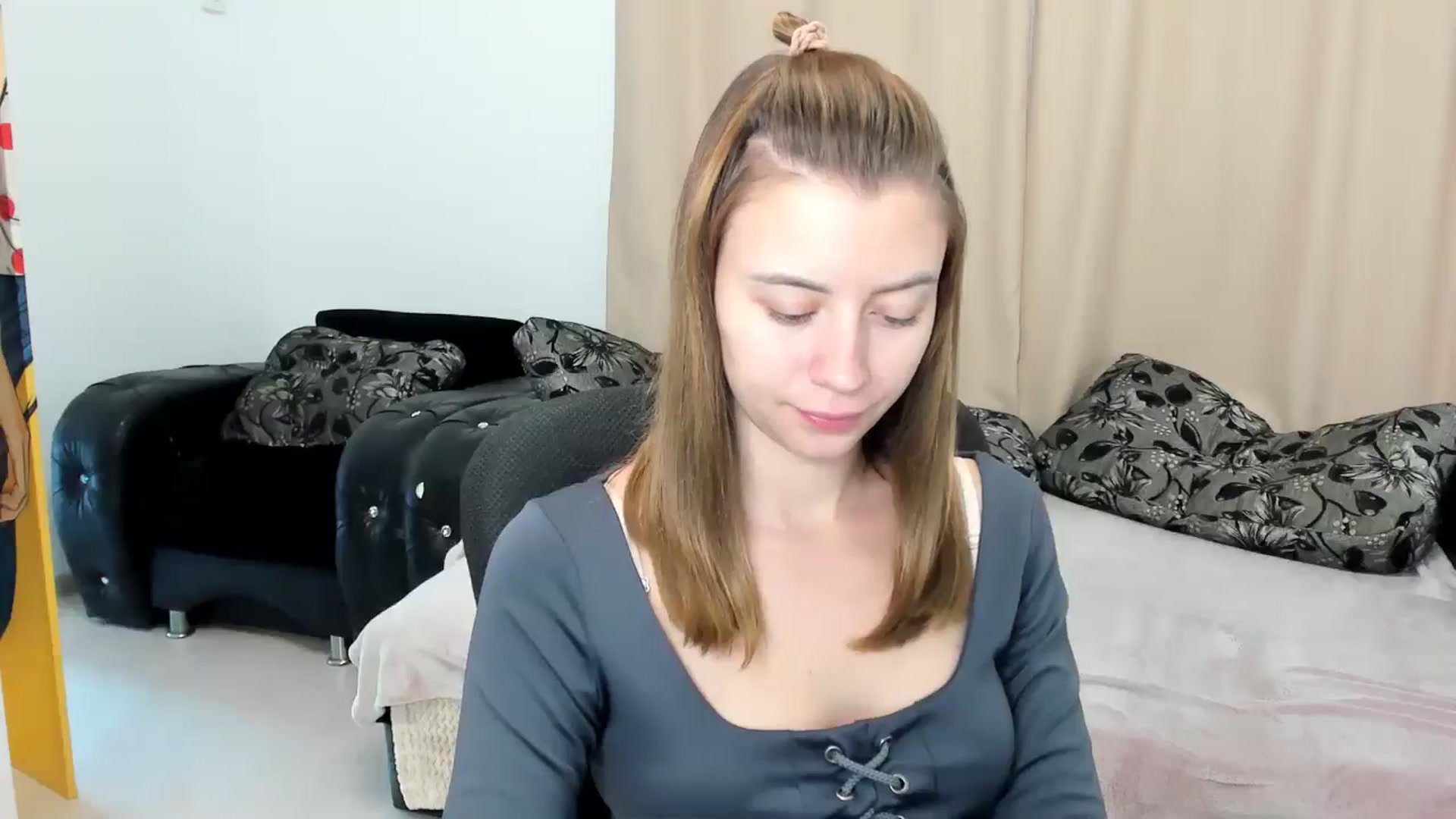 Gallery image thumbnail from Sulfate0's myfreecams stream on, 11/24/2024, 08:36 image 5 of 20