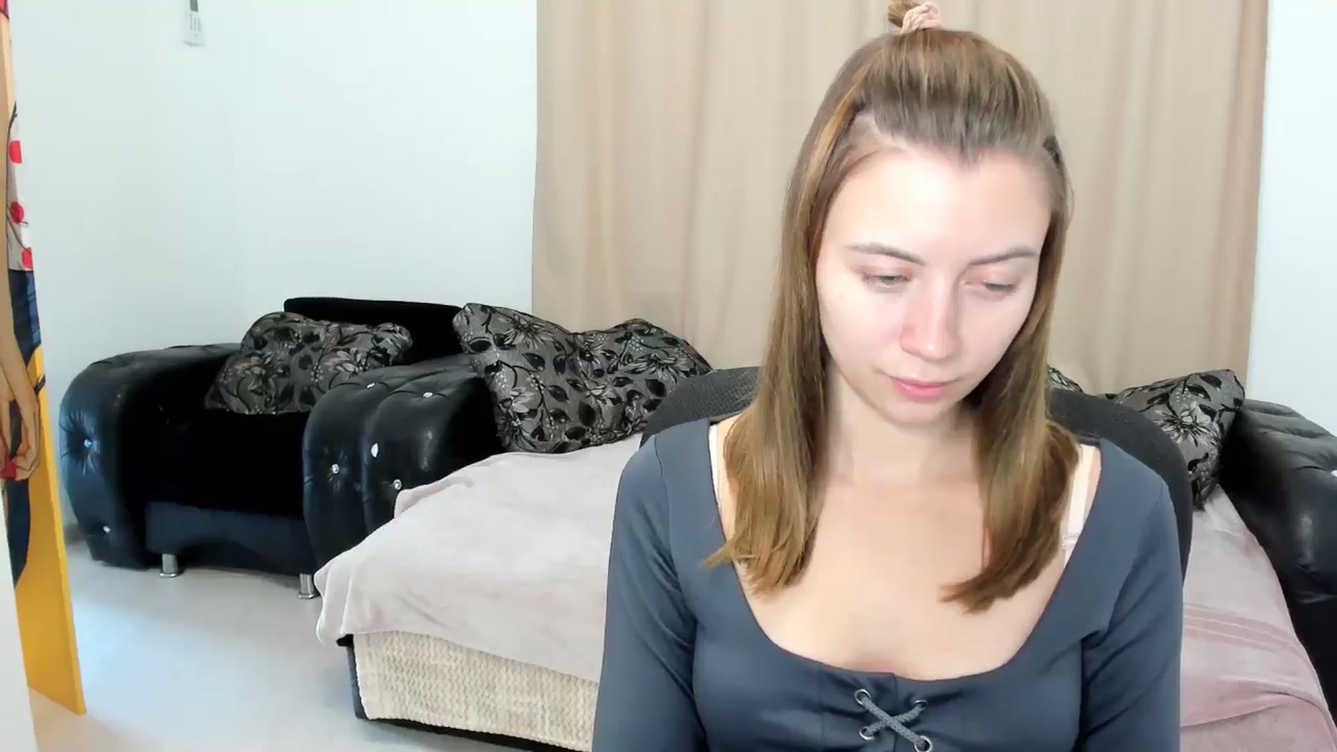 Gallery image thumbnail from Sulfate0's myfreecams stream on, 11/24/2024, 09:06 image 19 of 20