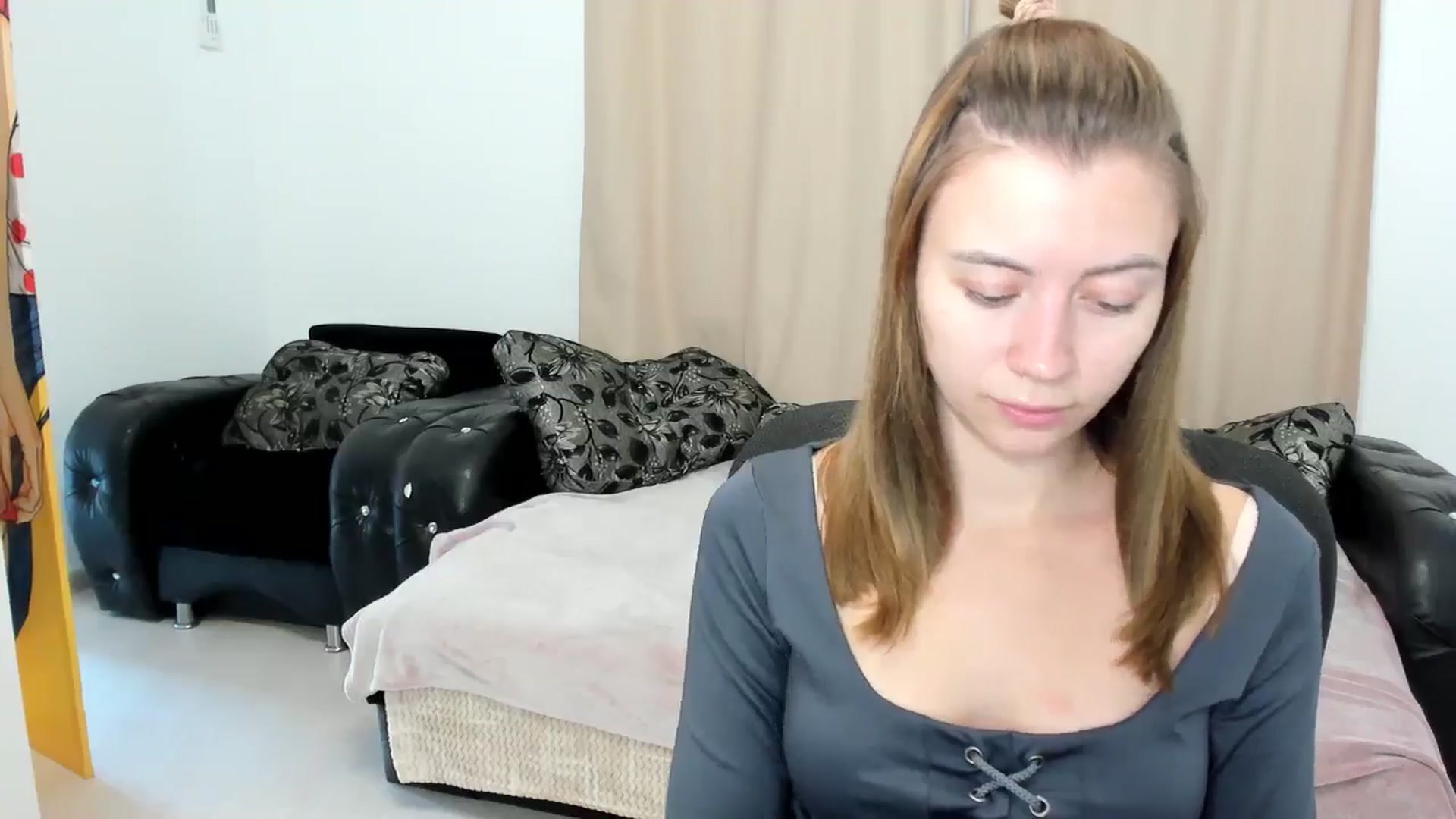 Gallery image thumbnail from Sulfate0's myfreecams stream on, 11/24/2024, 09:06 image 8 of 20