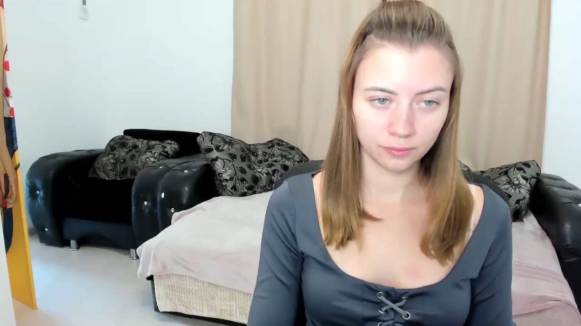 Gallery image thumbnail from Sulfate0's myfreecams stream on, 11/24/2024, 09:06 image 2 of 20