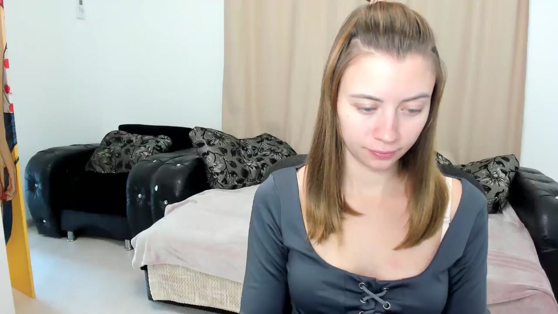 Gallery image thumbnail from Sulfate0's myfreecams stream on, 11/24/2024, 09:06 image 1 of 20
