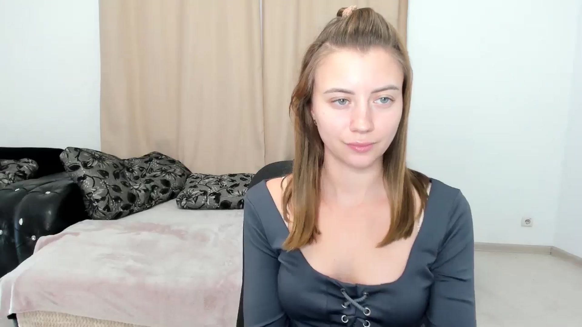 Gallery image thumbnail from Sulfate0's myfreecams stream on, 11/24/2024, 11:32 image 20 of 20