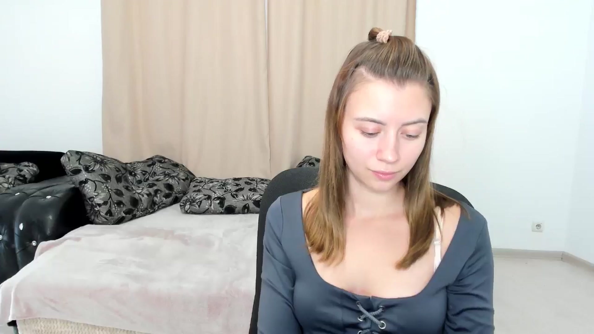 Gallery image thumbnail from Sulfate0's myfreecams stream on, 11/24/2024, 11:32 image 8 of 20