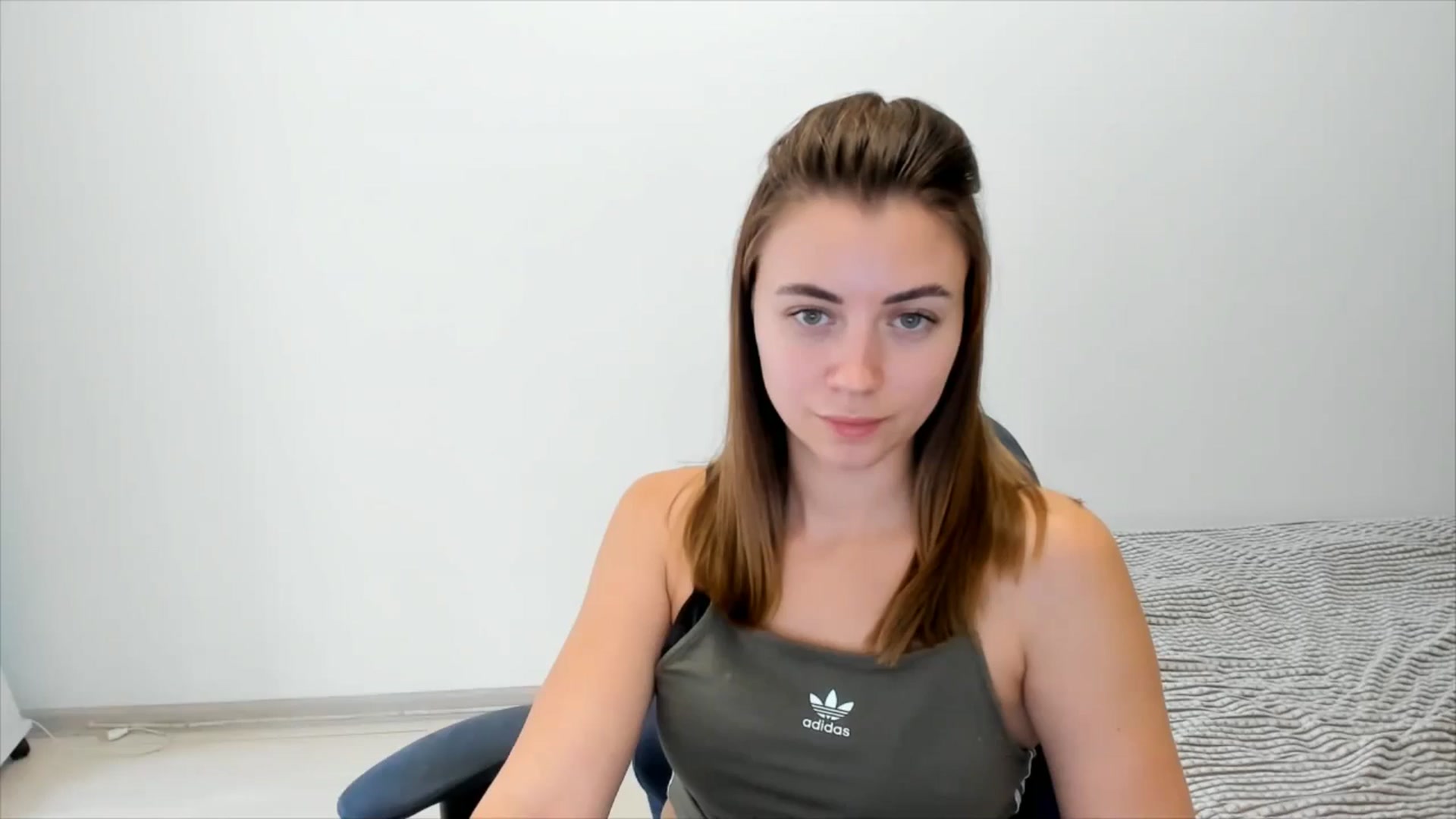Gallery image thumbnail from Sulfate0's myfreecams stream on, 11/27/2024, 11:06 image 9 of 20