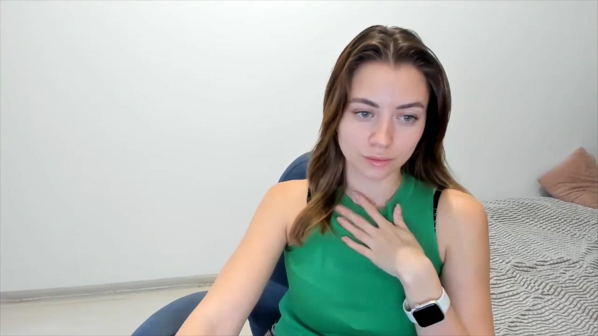Gallery image thumbnail from Sulfate0's myfreecams stream on, 11/30/2024, 10:36 image 10 of 20