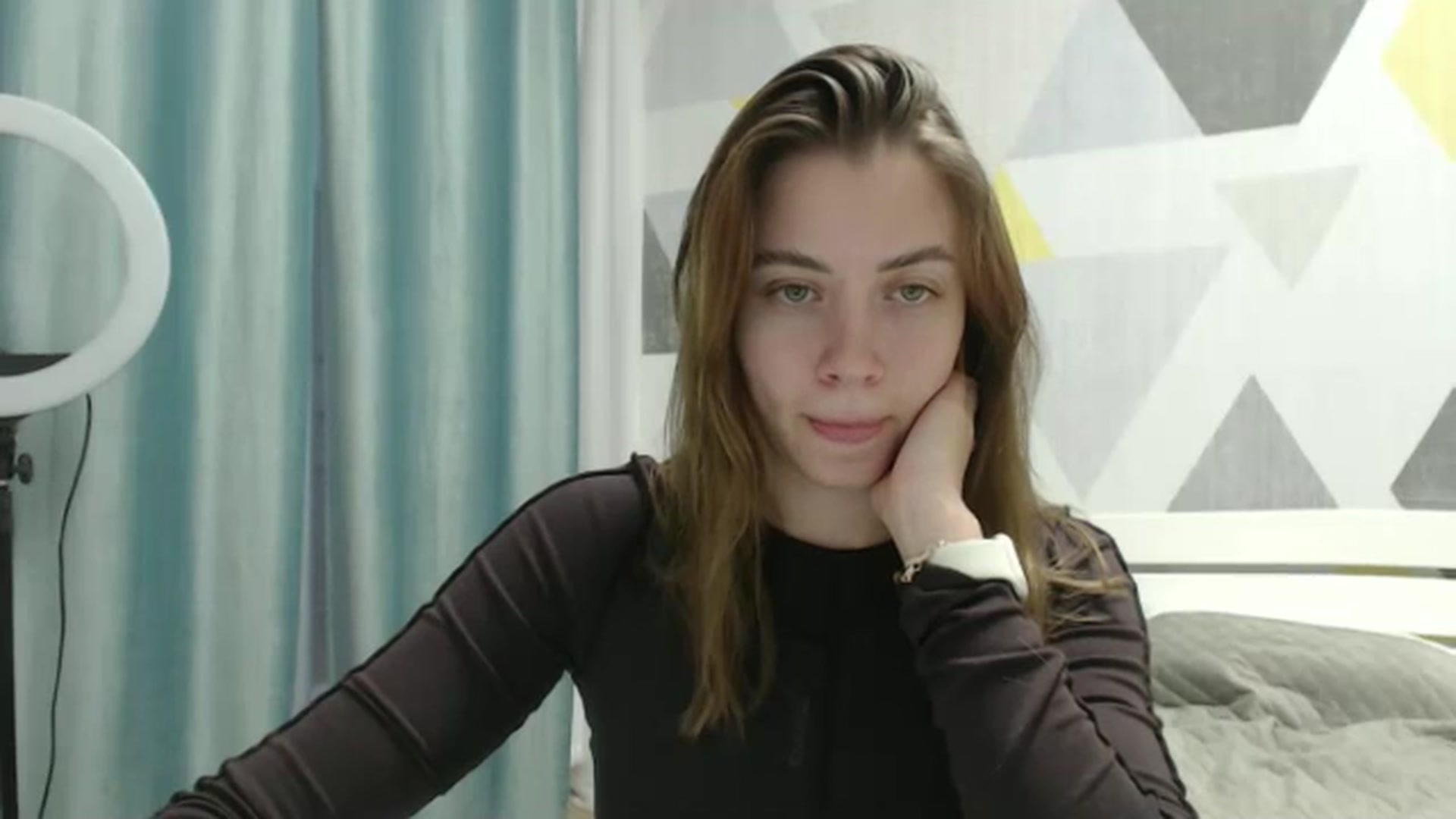 Gallery image thumbnail from Sulfate0's myfreecams stream on, 12/06/2024, 13:22 image 18 of 20