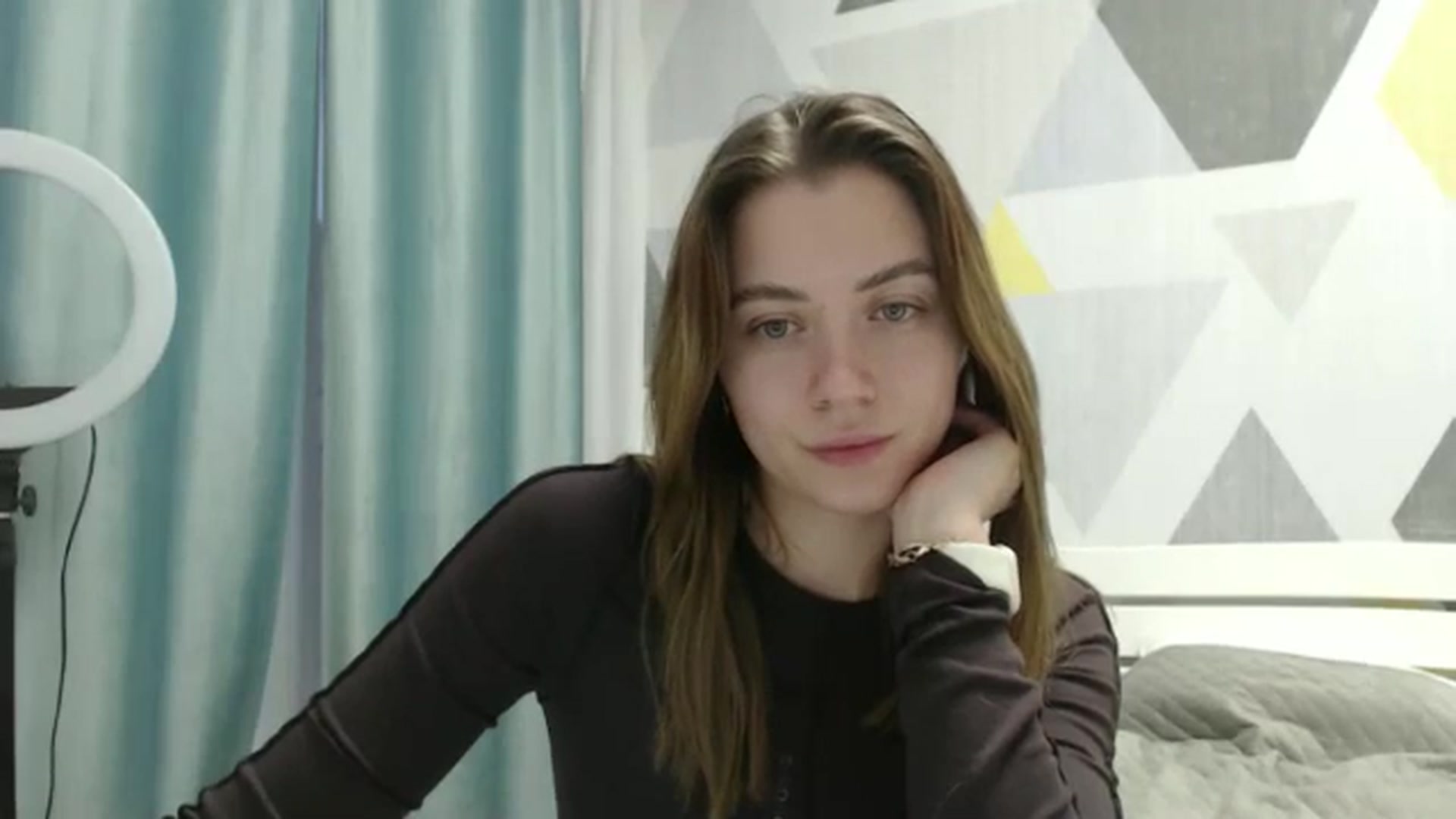 Gallery image thumbnail from Sulfate0's myfreecams stream on, 12/06/2024, 13:22 image 13 of 20