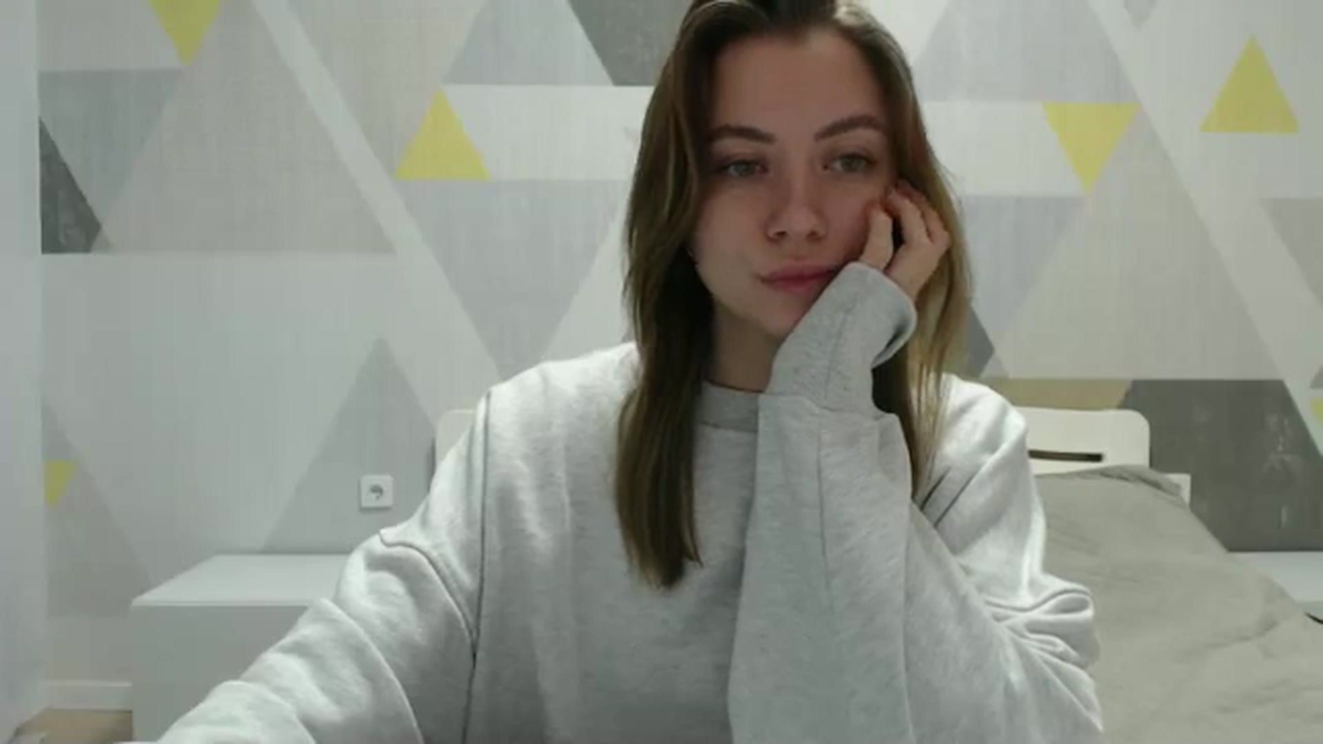 Gallery image thumbnail from Sulfate0's myfreecams stream on, 12/09/2024, 09:47 image 3 of 20