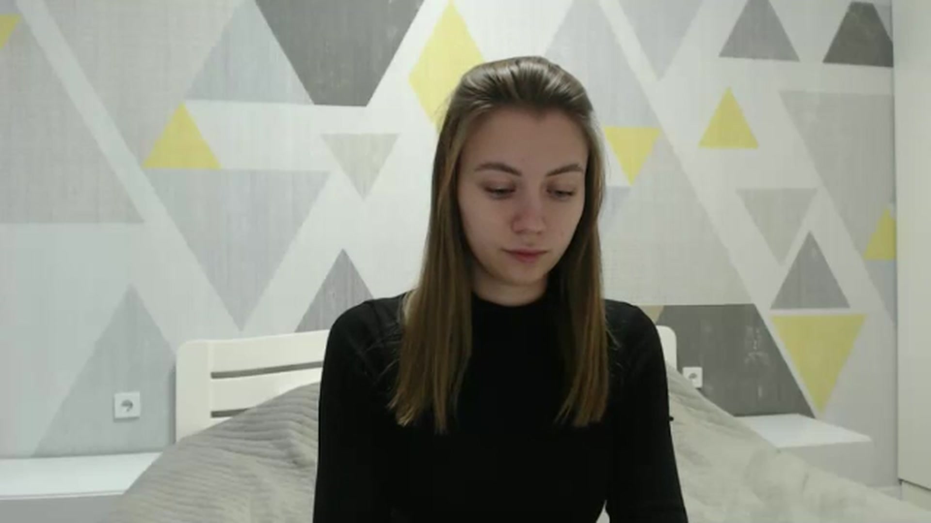 Gallery image thumbnail from Sulfate0's myfreecams stream on, 12/12/2024, 11:07 image 17 of 20