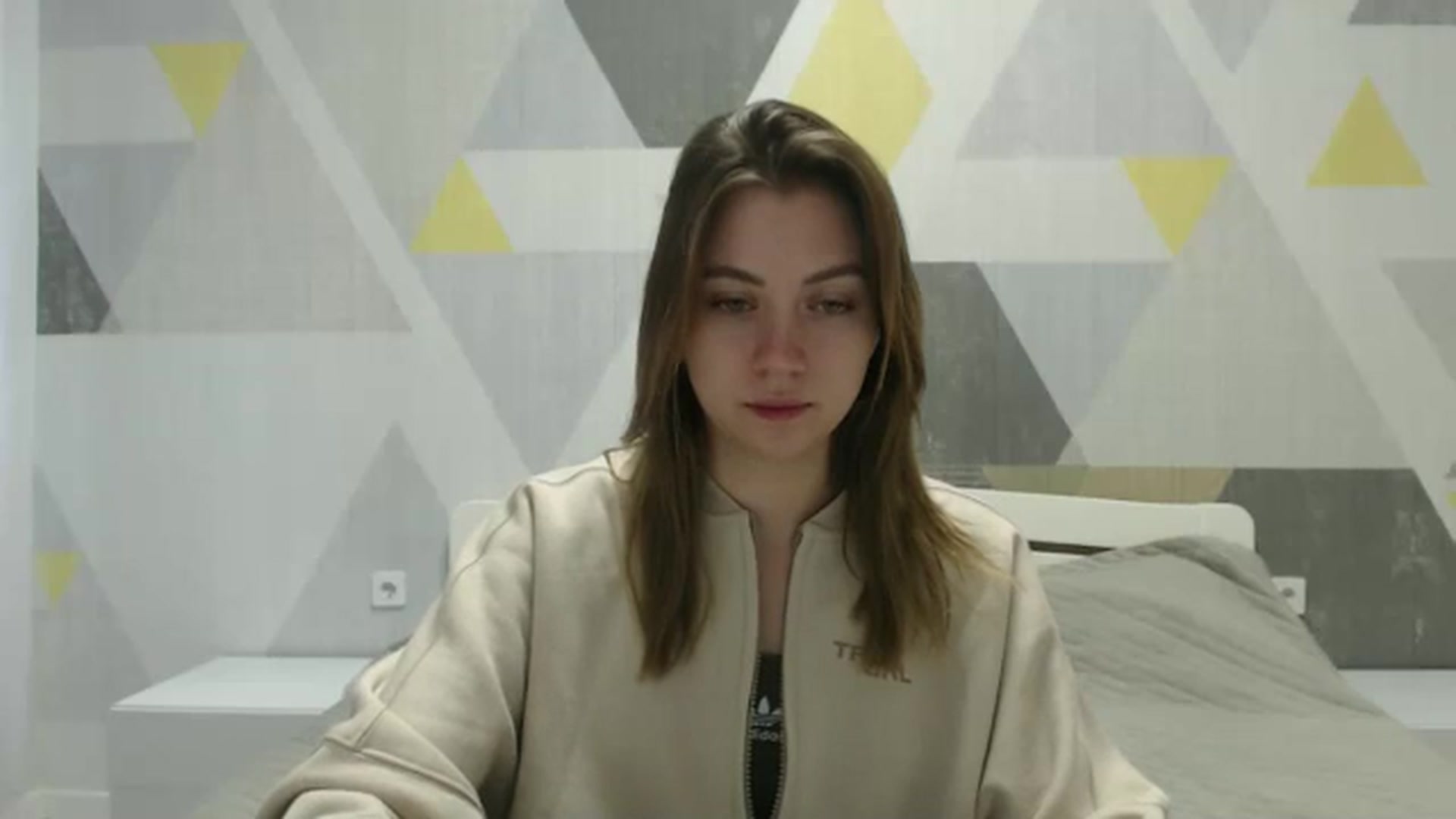 Gallery image thumbnail from Sulfate0's myfreecams stream on, 12/18/2024, 07:28 image 18 of 20
