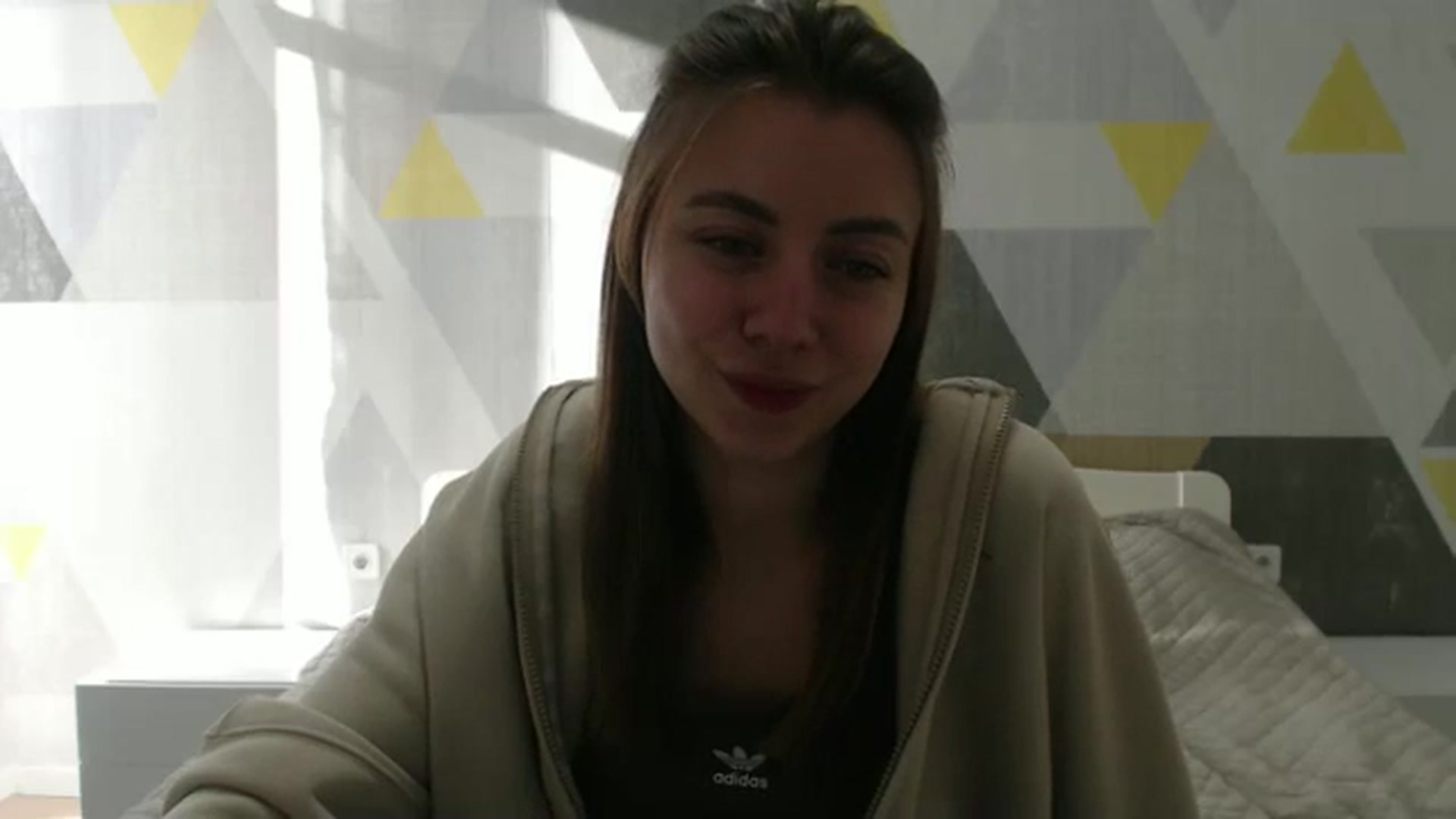 Gallery image thumbnail from Sulfate0's myfreecams stream on, 12/18/2024, 09:32 image 6 of 20