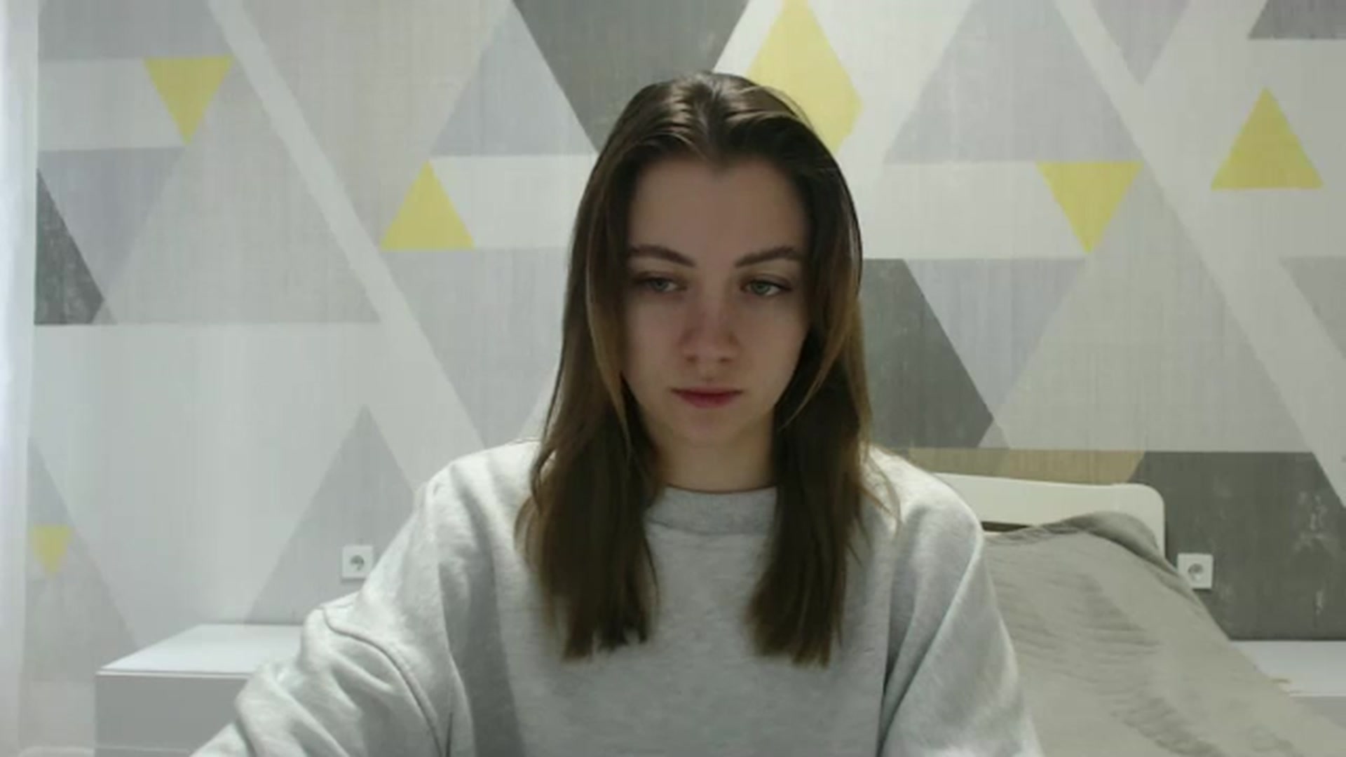 Gallery image thumbnail from Sulfate0's myfreecams stream on, 12/19/2024, 07:42 image 14 of 20