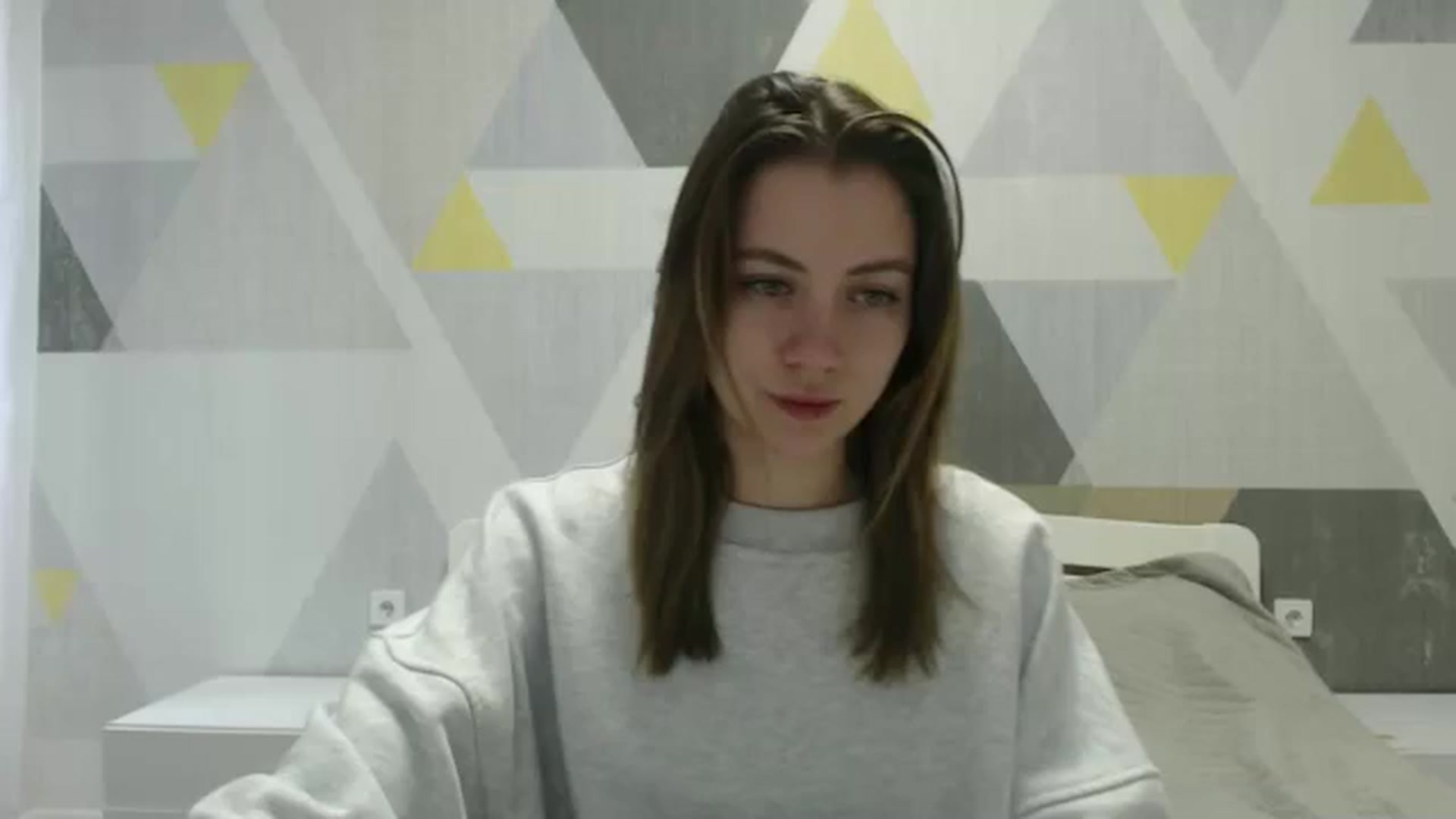 Gallery image thumbnail from Sulfate0's myfreecams stream on, 12/19/2024, 08:18 image 5 of 20