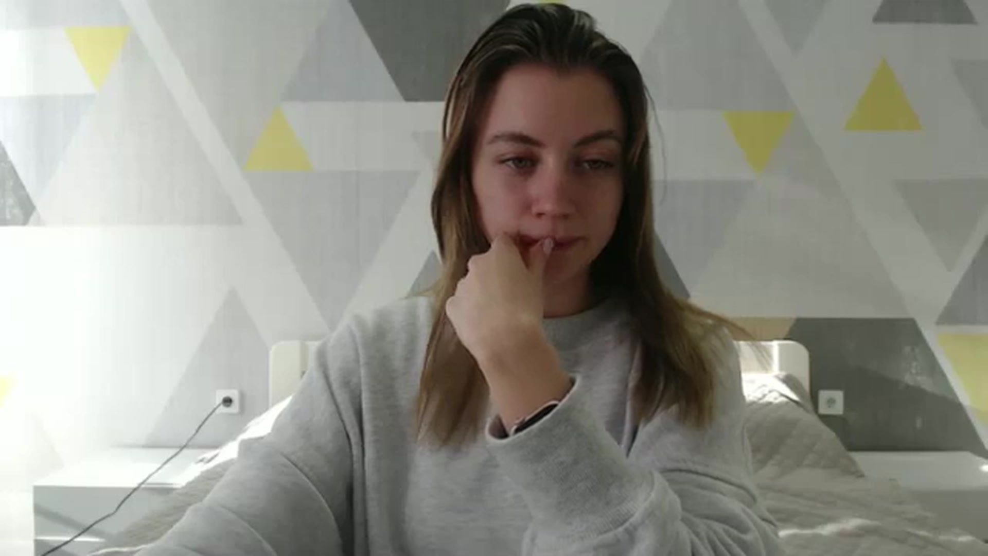 Gallery image thumbnail from Sulfate0's myfreecams stream on, 12/19/2024, 10:16 image 14 of 20
