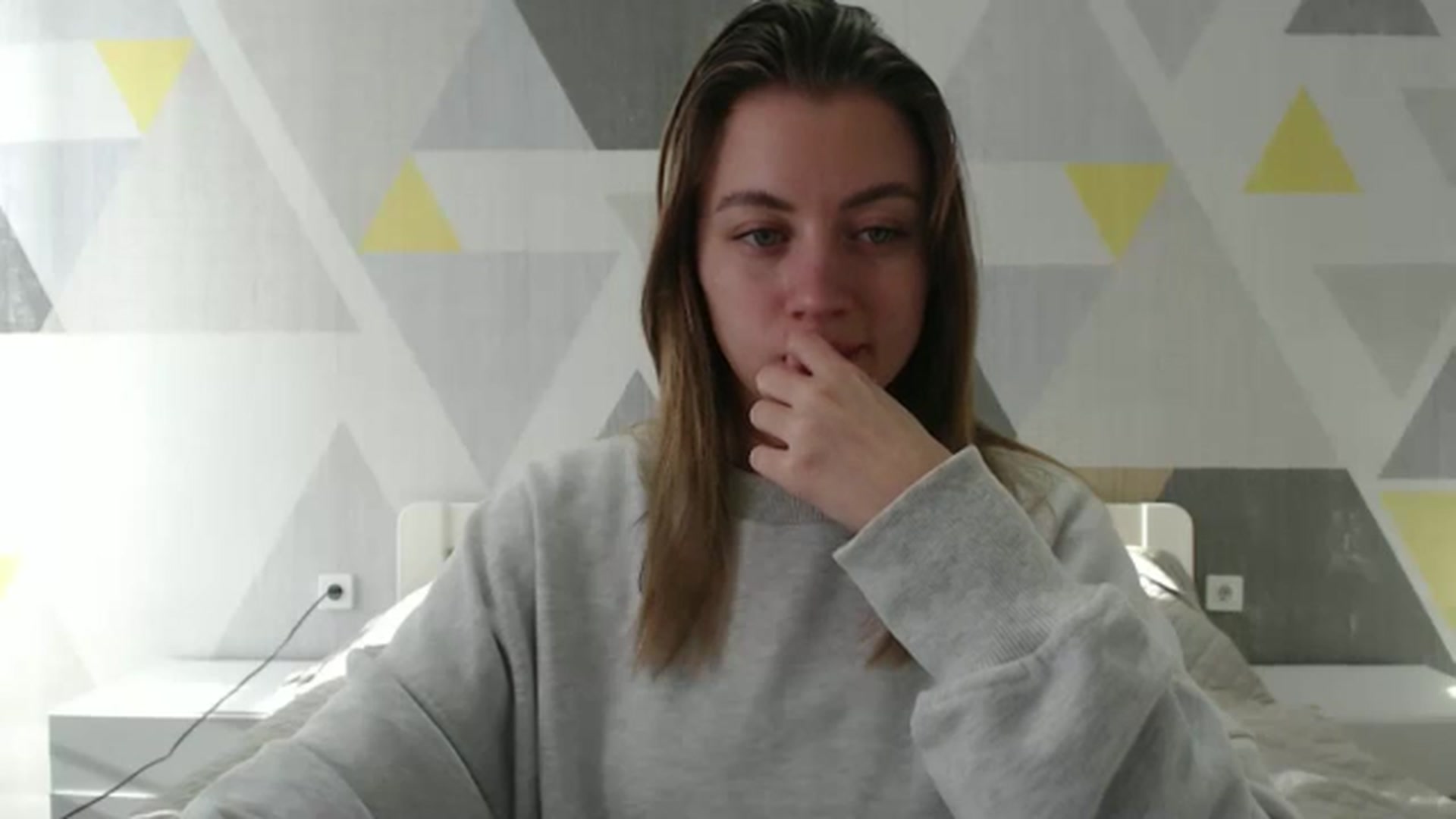 Gallery image thumbnail from Sulfate0's myfreecams stream on, 12/19/2024, 10:16 image 16 of 20