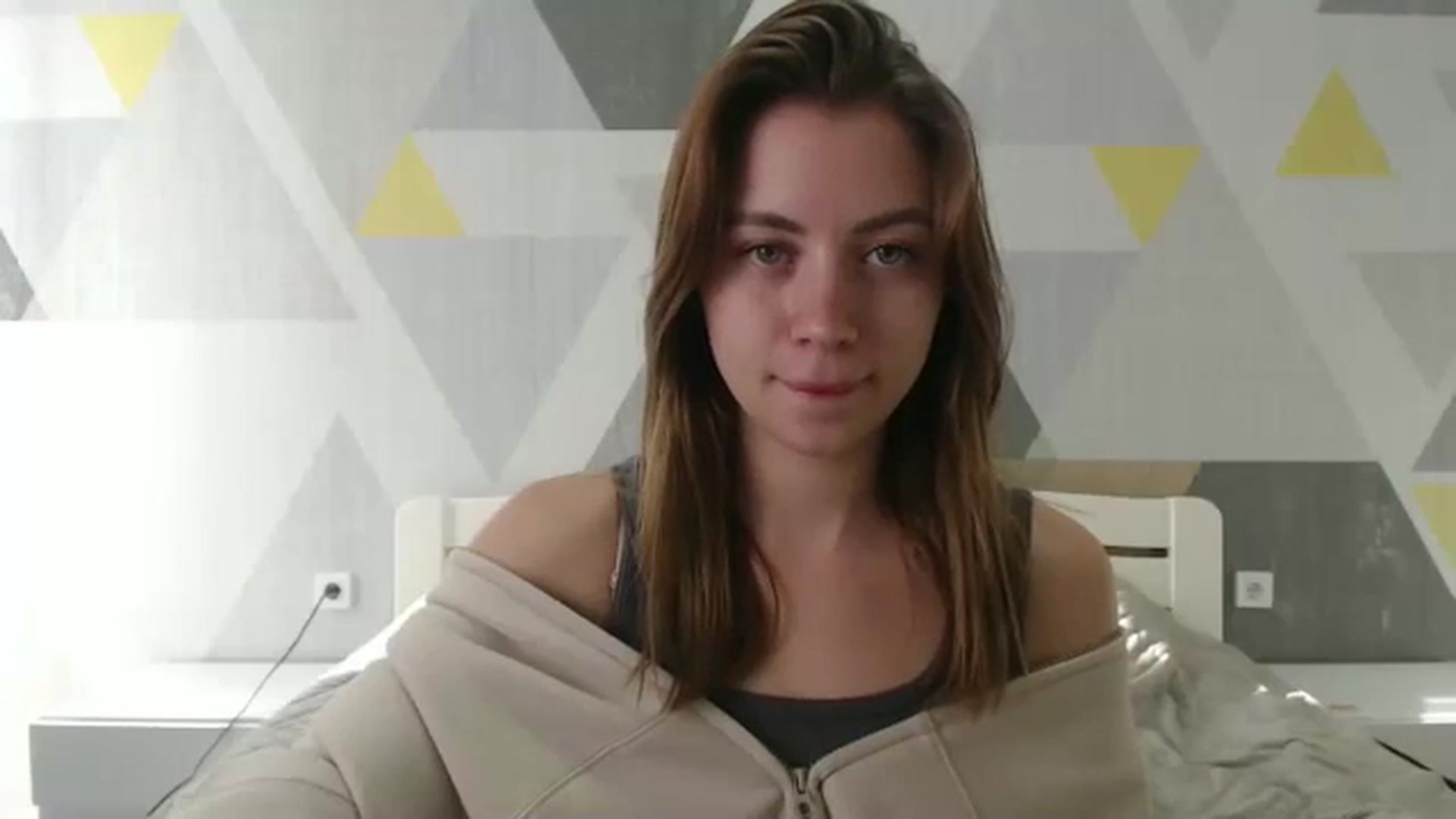 Gallery image thumbnail from Sulfate0's myfreecams stream on, 12/20/2024, 10:37 image 17 of 20