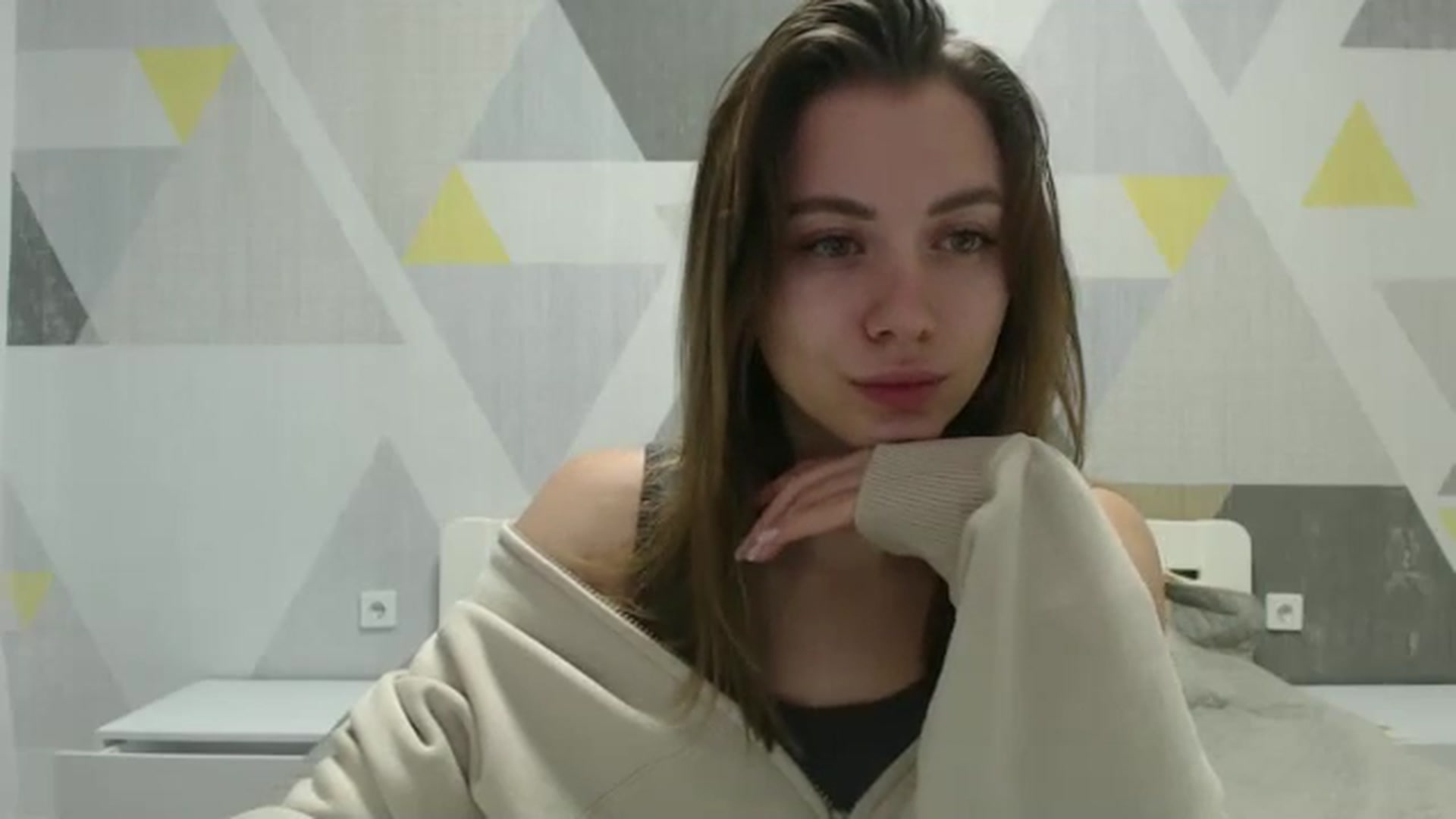 Gallery image thumbnail from Sulfate0's myfreecams stream on, 12/21/2024, 09:41 image 10 of 20