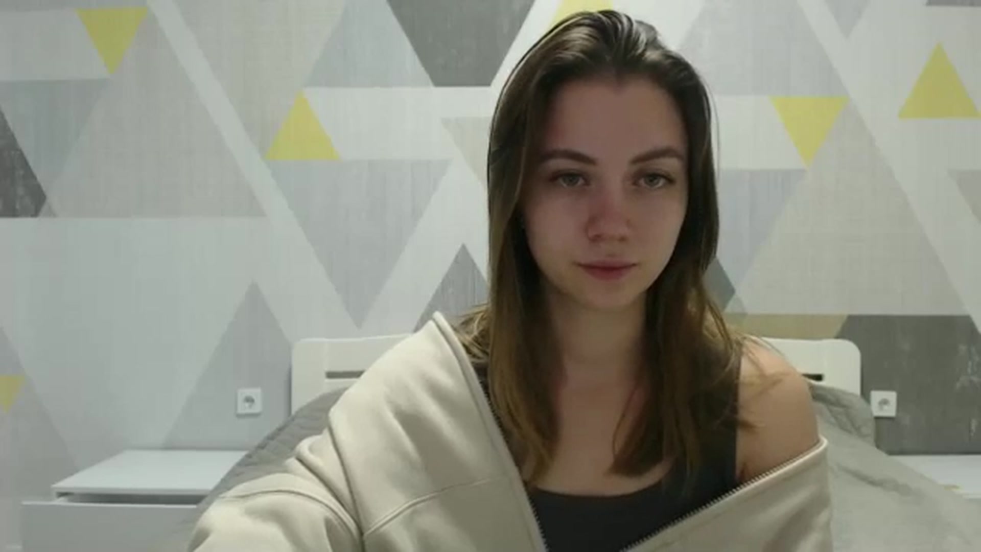 Gallery image thumbnail from Sulfate0's myfreecams stream on, 12/21/2024, 10:49 image 13 of 20