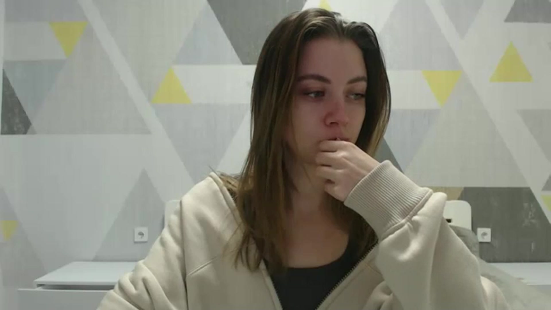 Gallery image thumbnail from Sulfate0's myfreecams stream on, 12/21/2024, 10:49 image 4 of 20