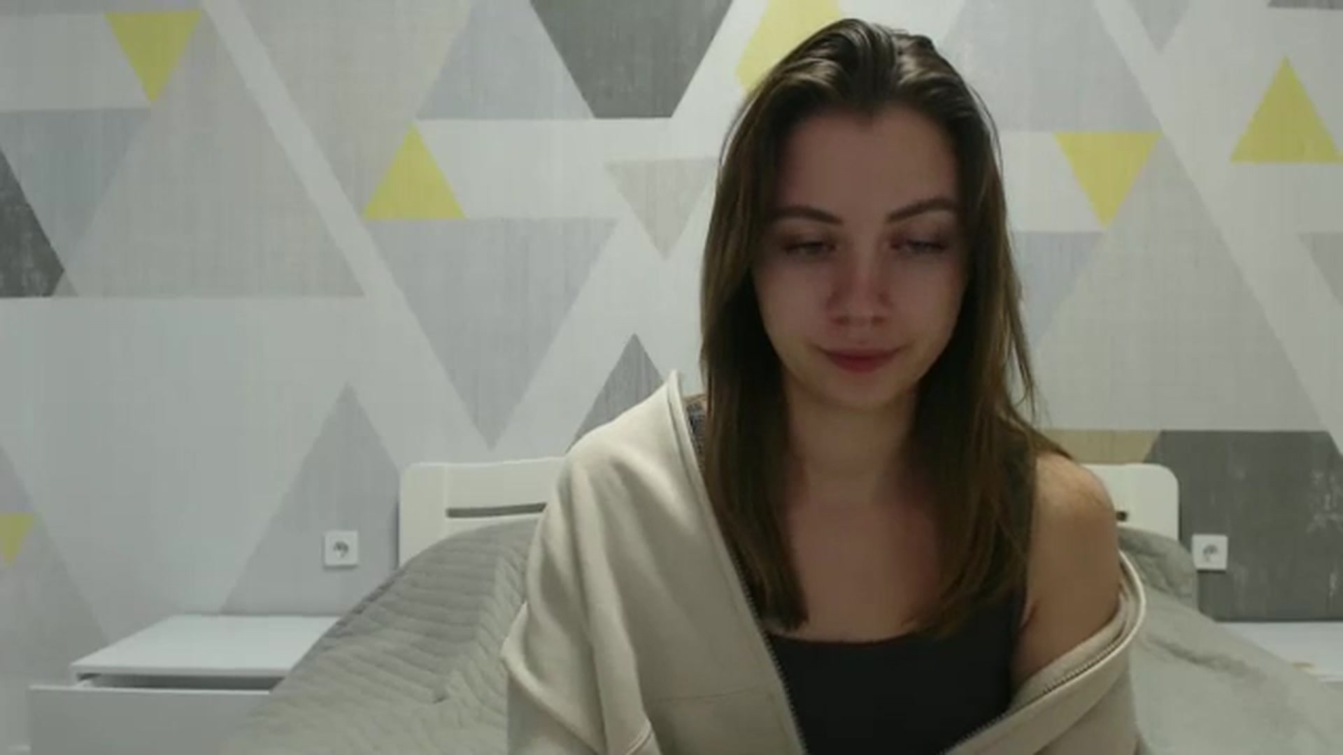 Gallery image thumbnail from Sulfate0's myfreecams stream on, 12/21/2024, 10:49 image 11 of 20