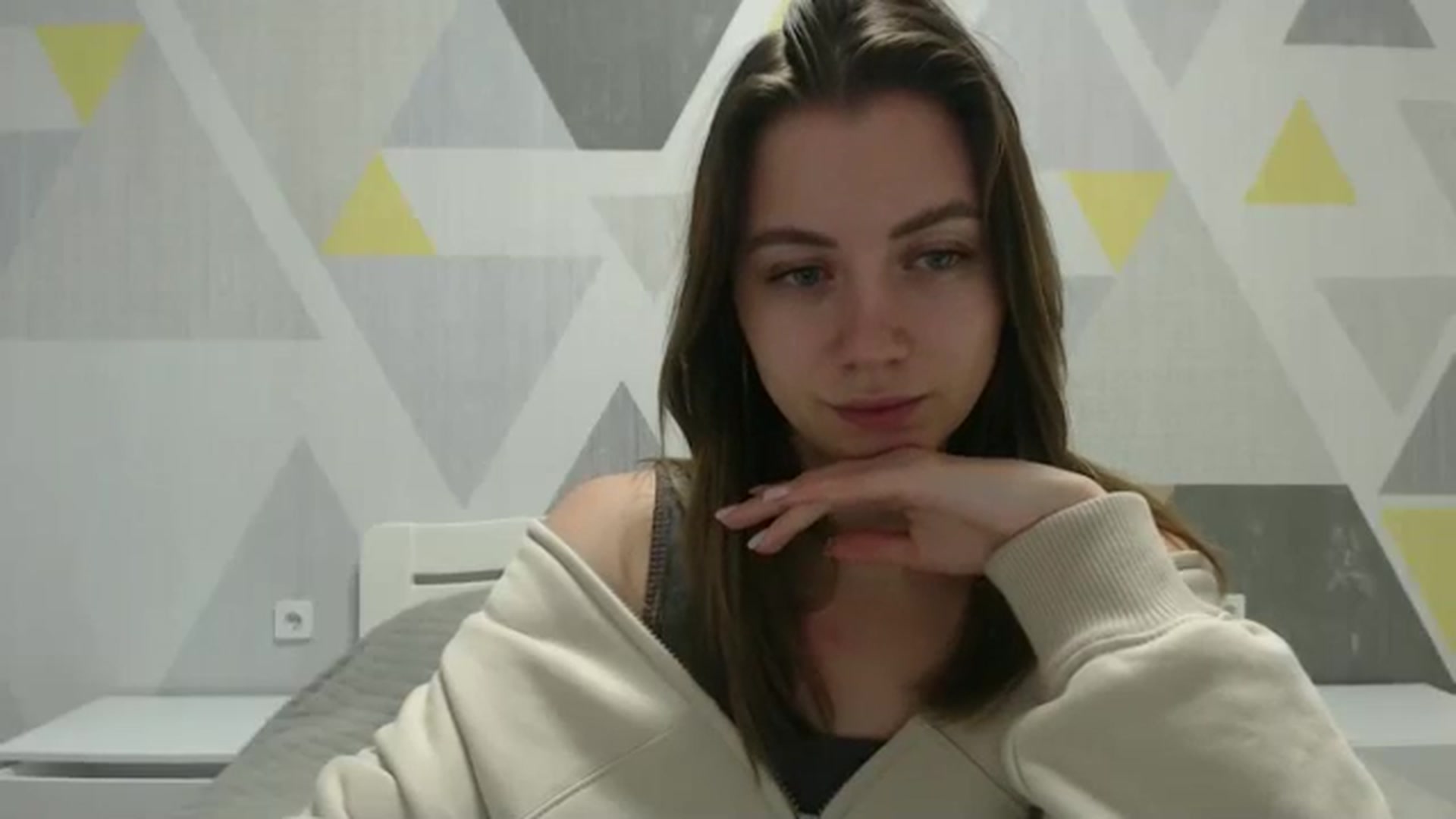 Gallery image thumbnail from Sulfate0's myfreecams stream on, 12/21/2024, 11:08 image 19 of 20