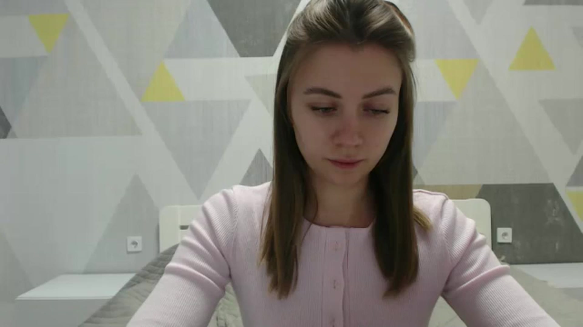 Gallery image thumbnail from Sulfate0's myfreecams stream on, 12/22/2024, 10:25 image 16 of 20