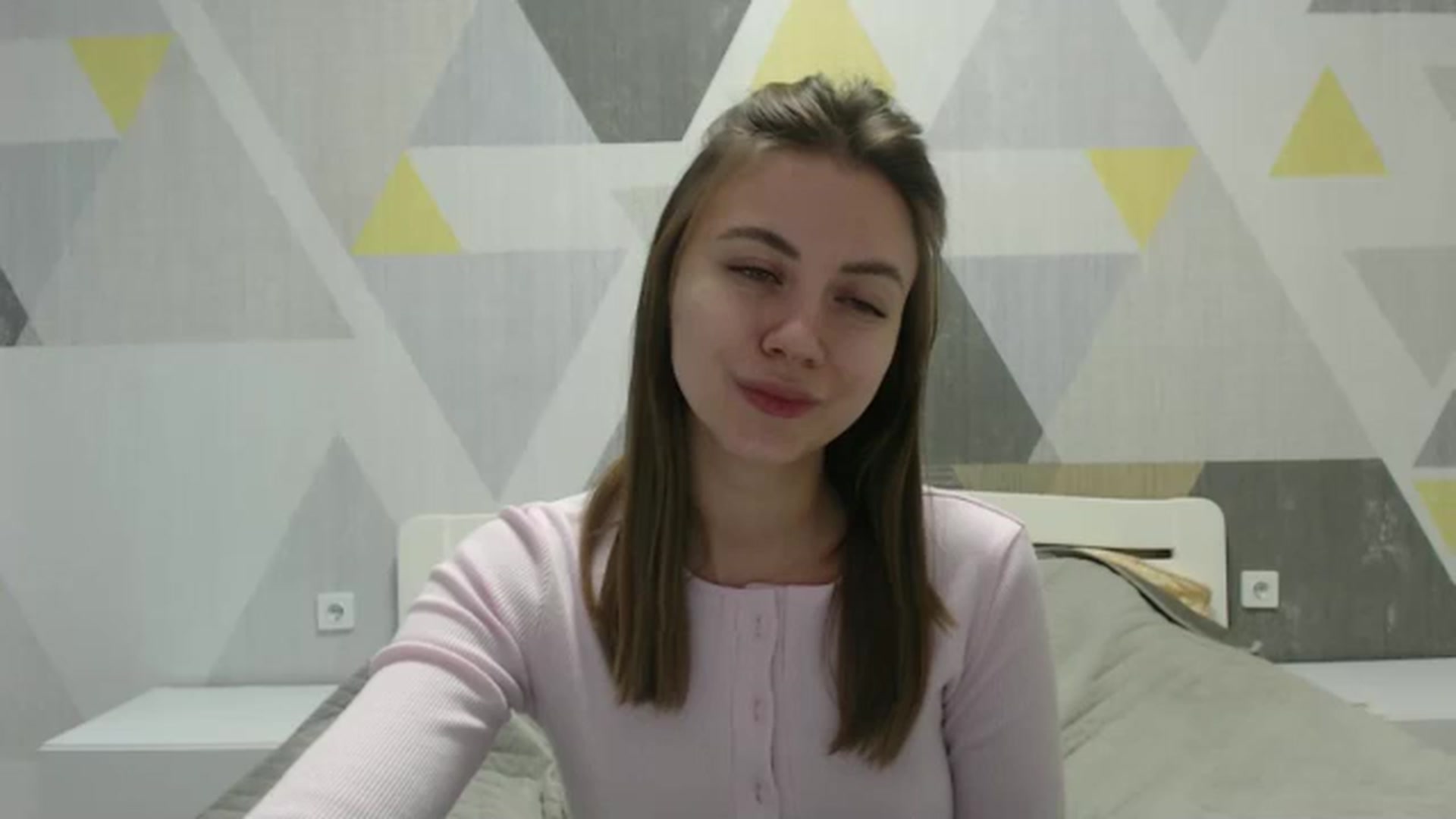 Gallery image thumbnail from Sulfate0's myfreecams stream on, 12/22/2024, 10:25 image 5 of 20