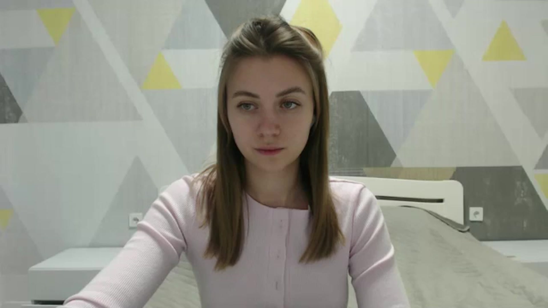 Gallery image thumbnail from Sulfate0's myfreecams stream on, 12/22/2024, 11:59 image 17 of 20
