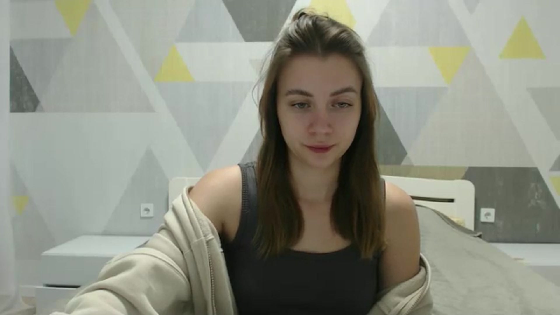 Gallery image thumbnail from Sulfate0's myfreecams stream on, 12/23/2024, 09:36 image 17 of 20