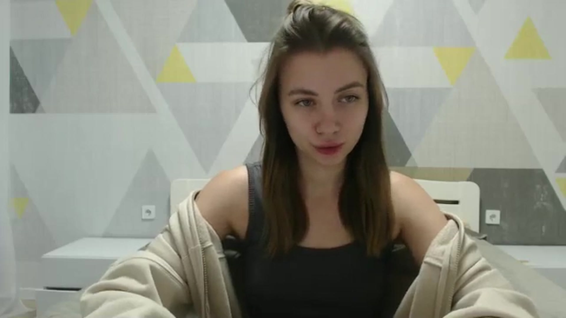 Gallery image thumbnail from Sulfate0's myfreecams stream on, 12/23/2024, 09:36 image 13 of 20