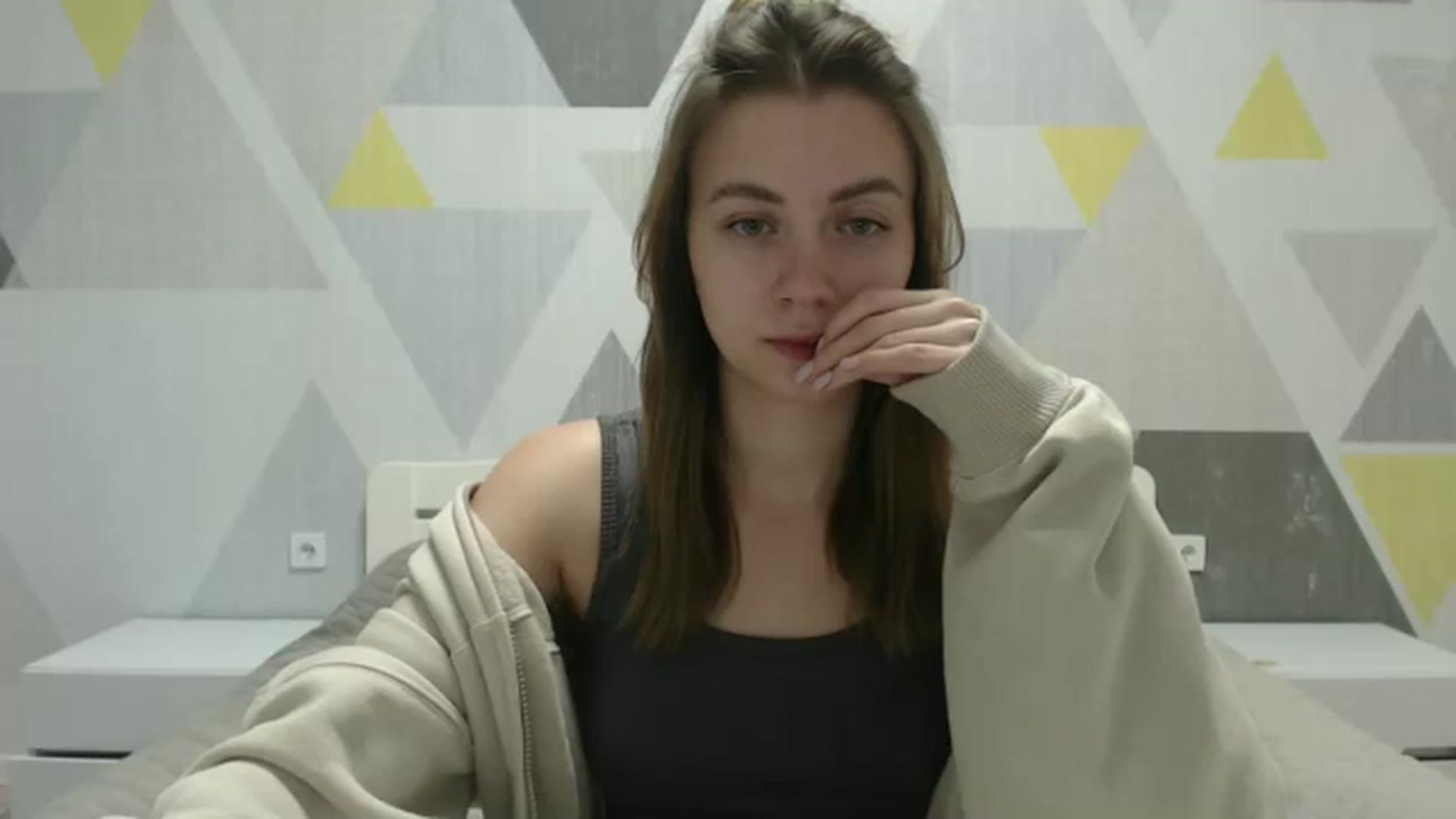 Gallery image thumbnail from Sulfate0's myfreecams stream on, 12/23/2024, 09:36 image 7 of 20